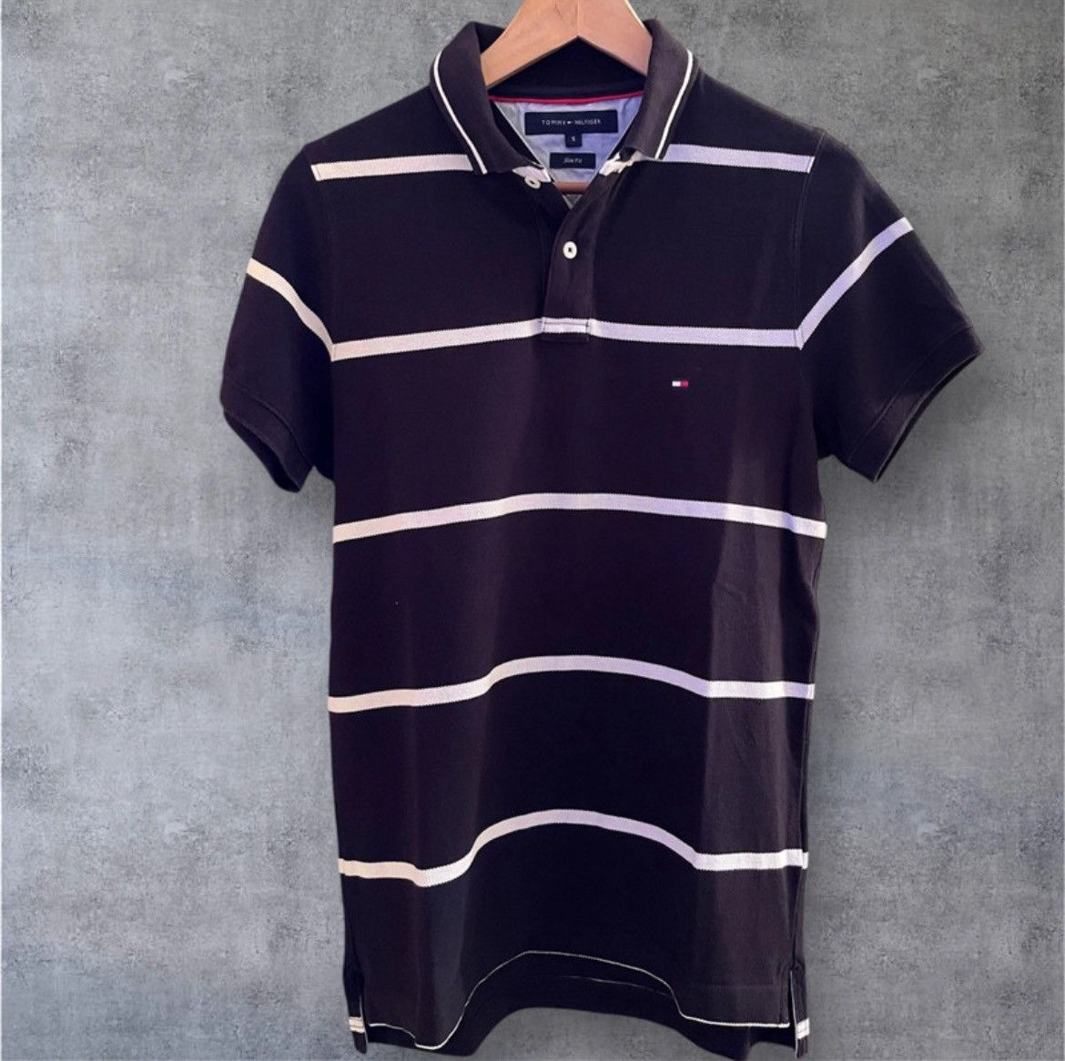 Vintage Tommy Hilfiger Black Polo Shirt Size US S / EU 44-46 / 1 - 1 Thumbnail