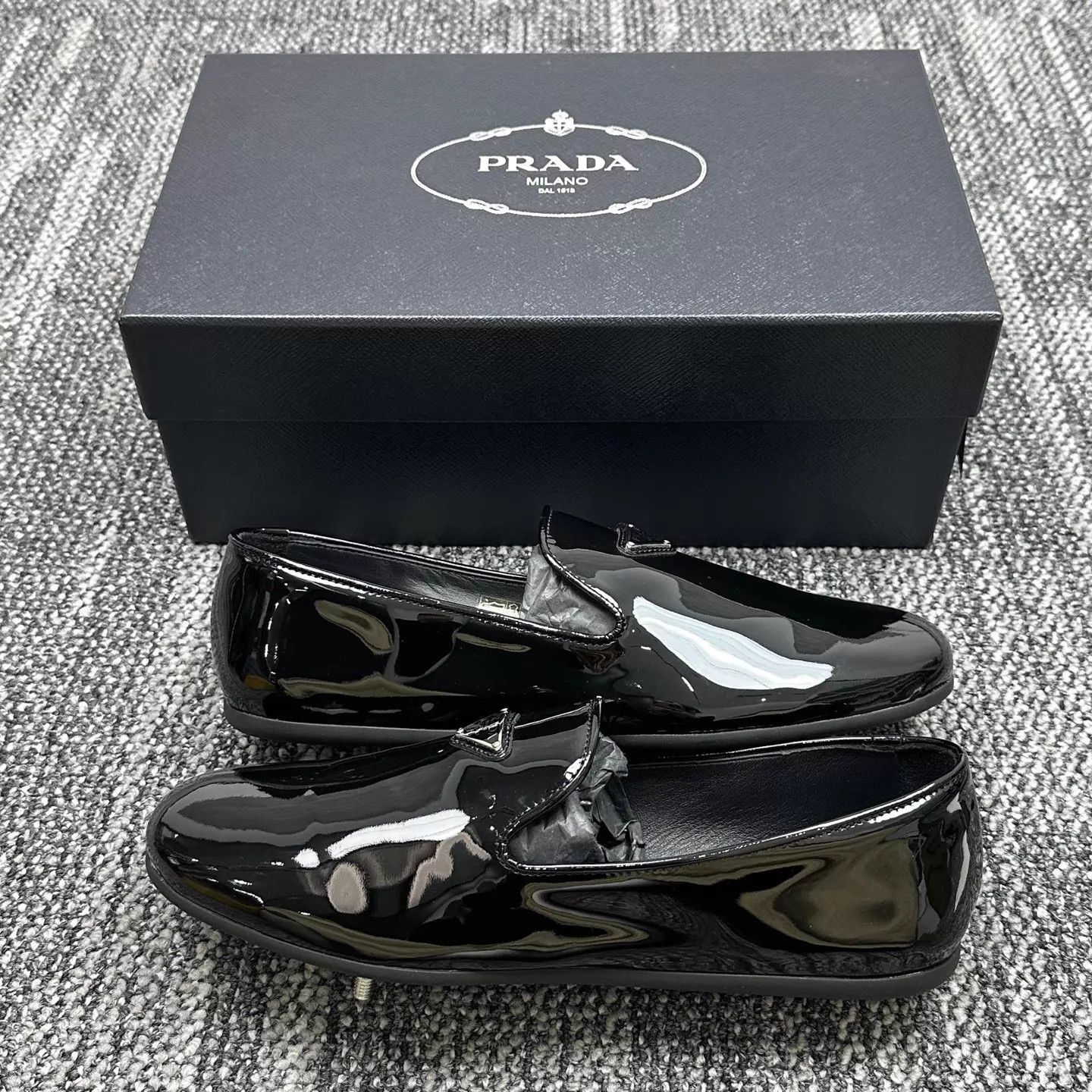 Prada Prada Triangle Logo Slip-On Loafer Size 43 Size US 9 / EU 42 - 4 Thumbnail