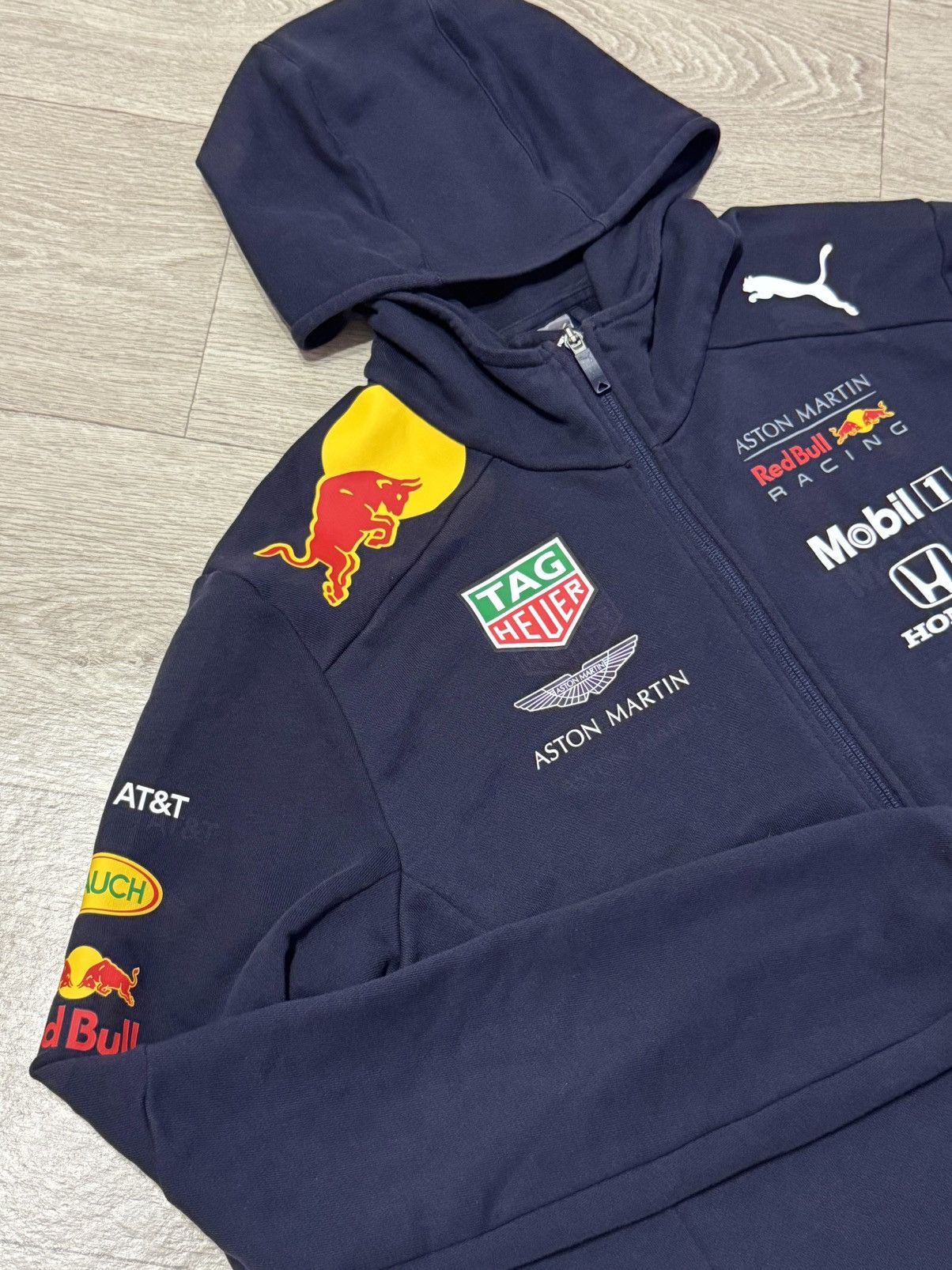 Puma 🔷Puma Red Bull Racing Formula 1 Aston Martin Zip Hoodie🔷 Size US M / EU 48-50 / 2 - 4 Thumbnail