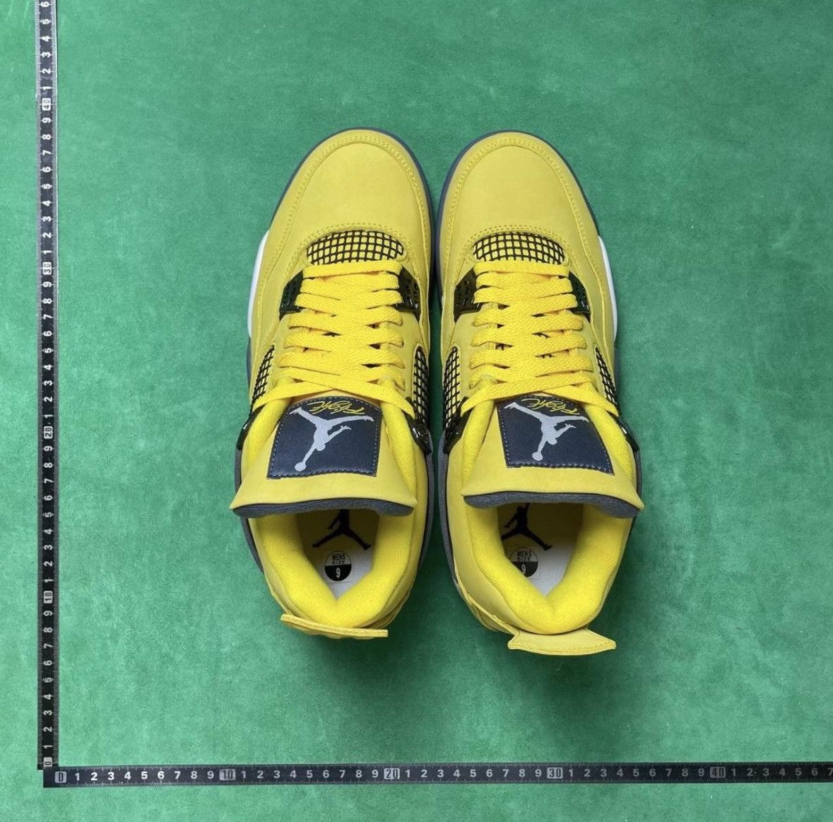 Jordan Brand Air Jordan 4 ‘Lighting’ Size US 11 / EU 44 - 3 Thumbnail