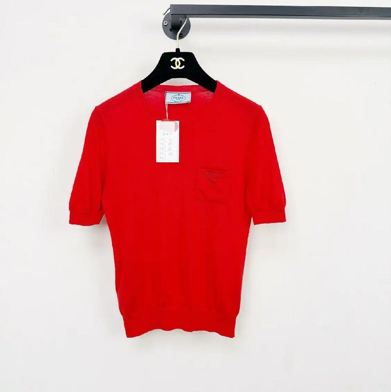 Prada Prada Summer Red Women's Short Sleeve T-Shirt Size S / US 4 / IT 40 - 1 Thumbnail