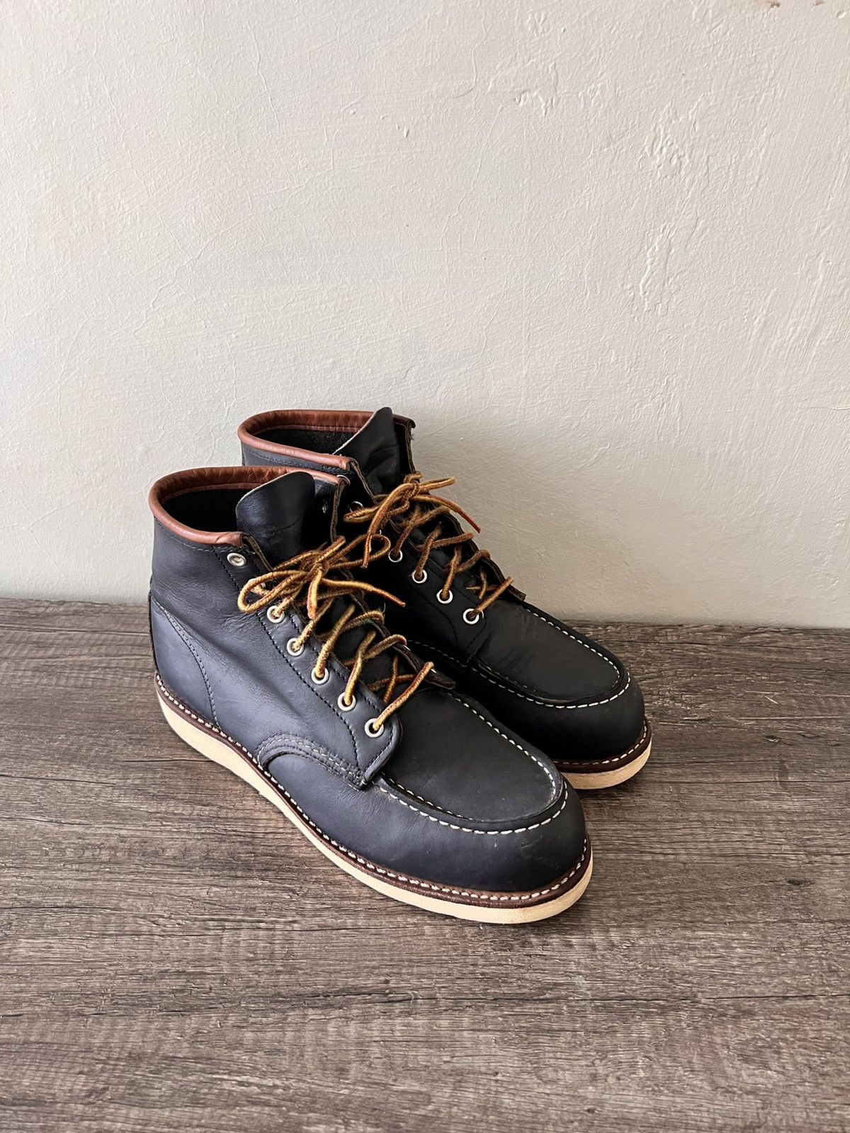 Red Wing REDWING 8859 CLASSIC MOCTOE Size US 9.5 / EU 42-43 - 4 Thumbnail