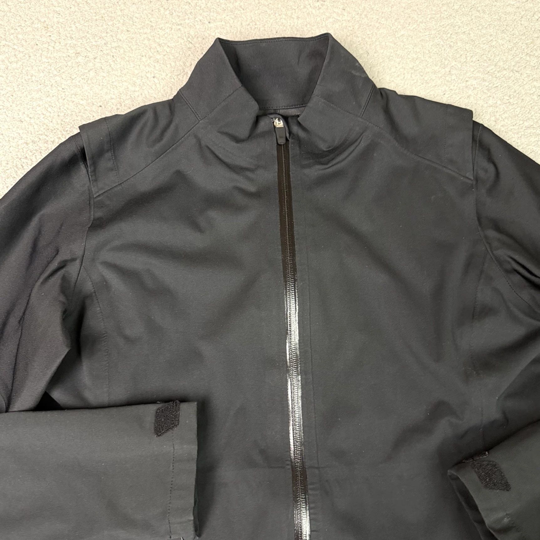 Nike Nike Golf Jacket Womens Medium Black Storm Fit Softshell Windbreaker Activewear Size M / US 6-8 / IT 42-44 - 2 Thumbnail