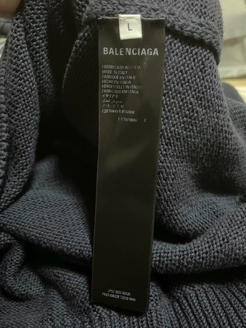 Balenciaga Balenciaga Balenciaga Crown Logo Sweater Size L-2506 Size US L / EU 52-54 / 3 - 5 Thumbnail