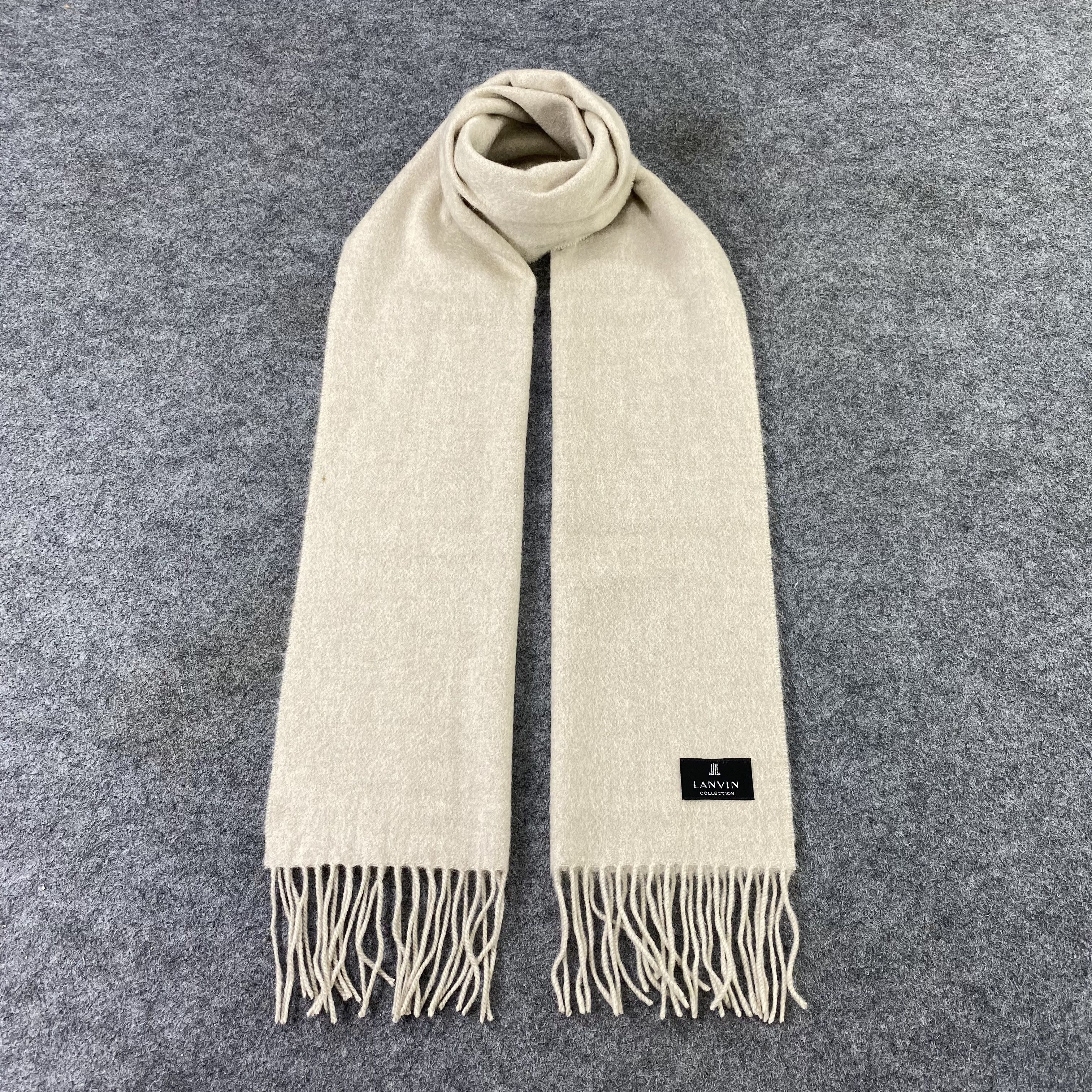 Lanvin Muffler / Scarf / Neckwear - T1308