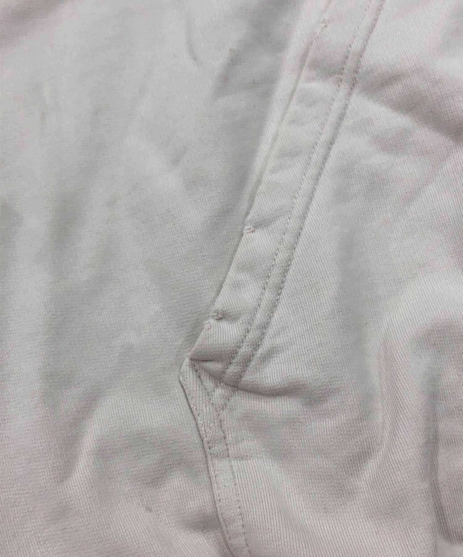 Balenciaga BALENCIAGA 'Be different' Pullover Hoodie Ivory 1 Size US S / EU 44-46 / 1 - 7 Thumbnail