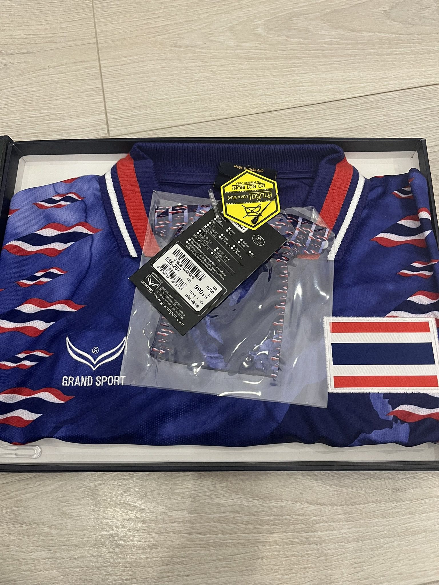 Other Grand Sport 1997-98 Thailand Reissue Home Shirt Size US L / EU 52-54 / 3 - 3 Thumbnail