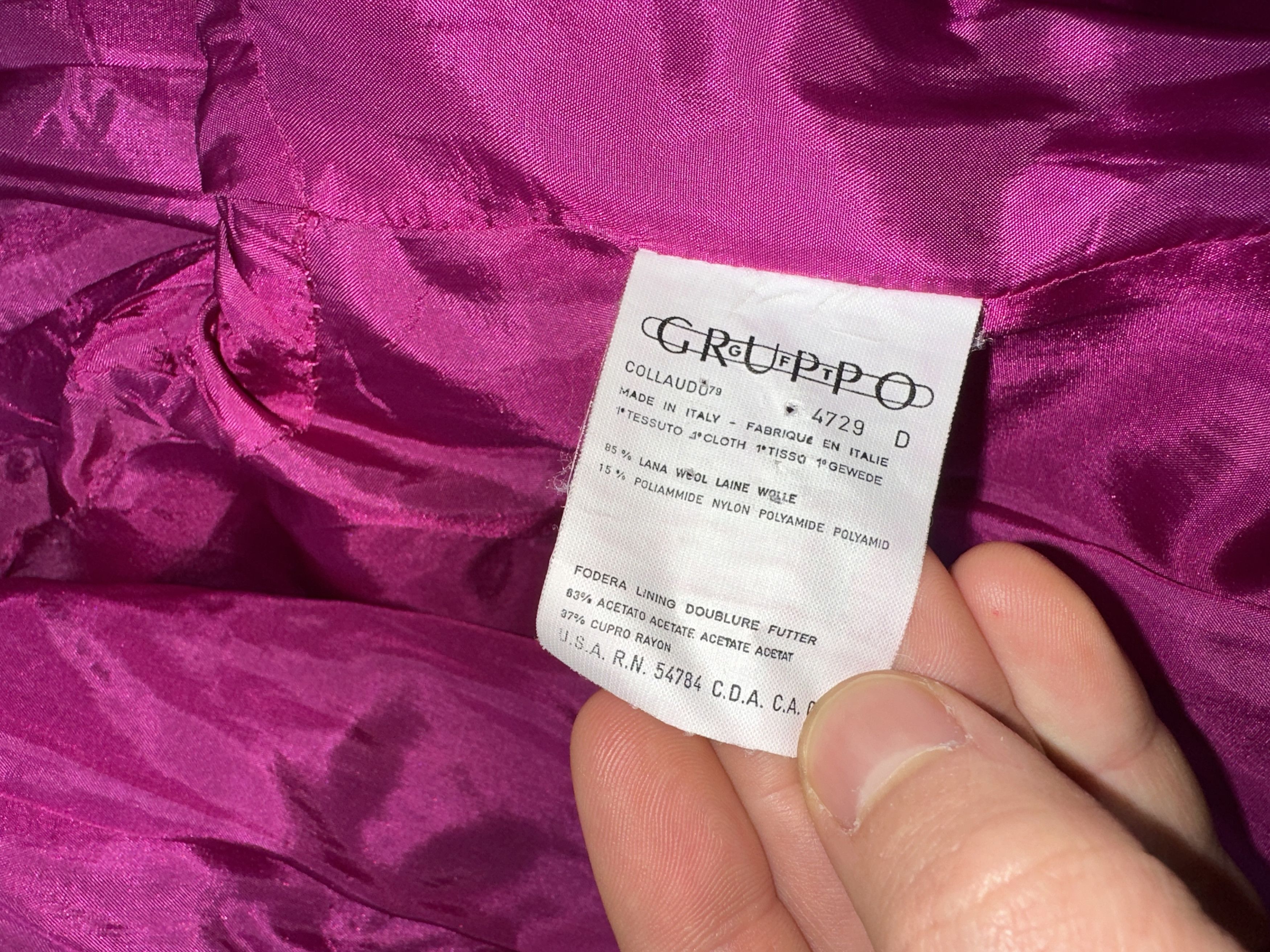 Valentino Valentino Miss V Boucle Wool Cropped Jacket Pink size S 44 Size S / US 4 / IT 40 - 6 Thumbnail