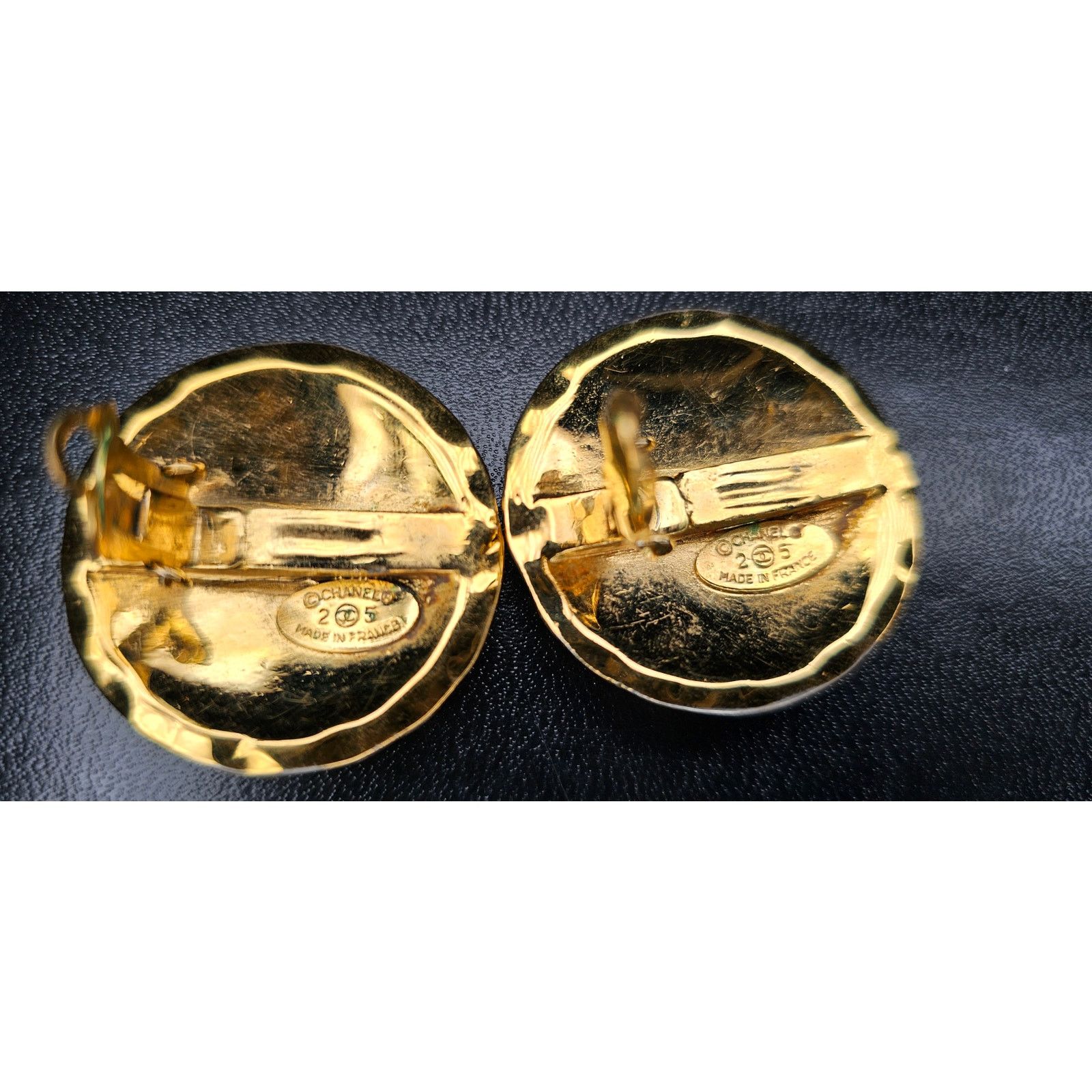 Chanel CHANEL Vintage Round Coco Large Earrings Gold Quilted Size ONE SIZE - 6 Thumbnail