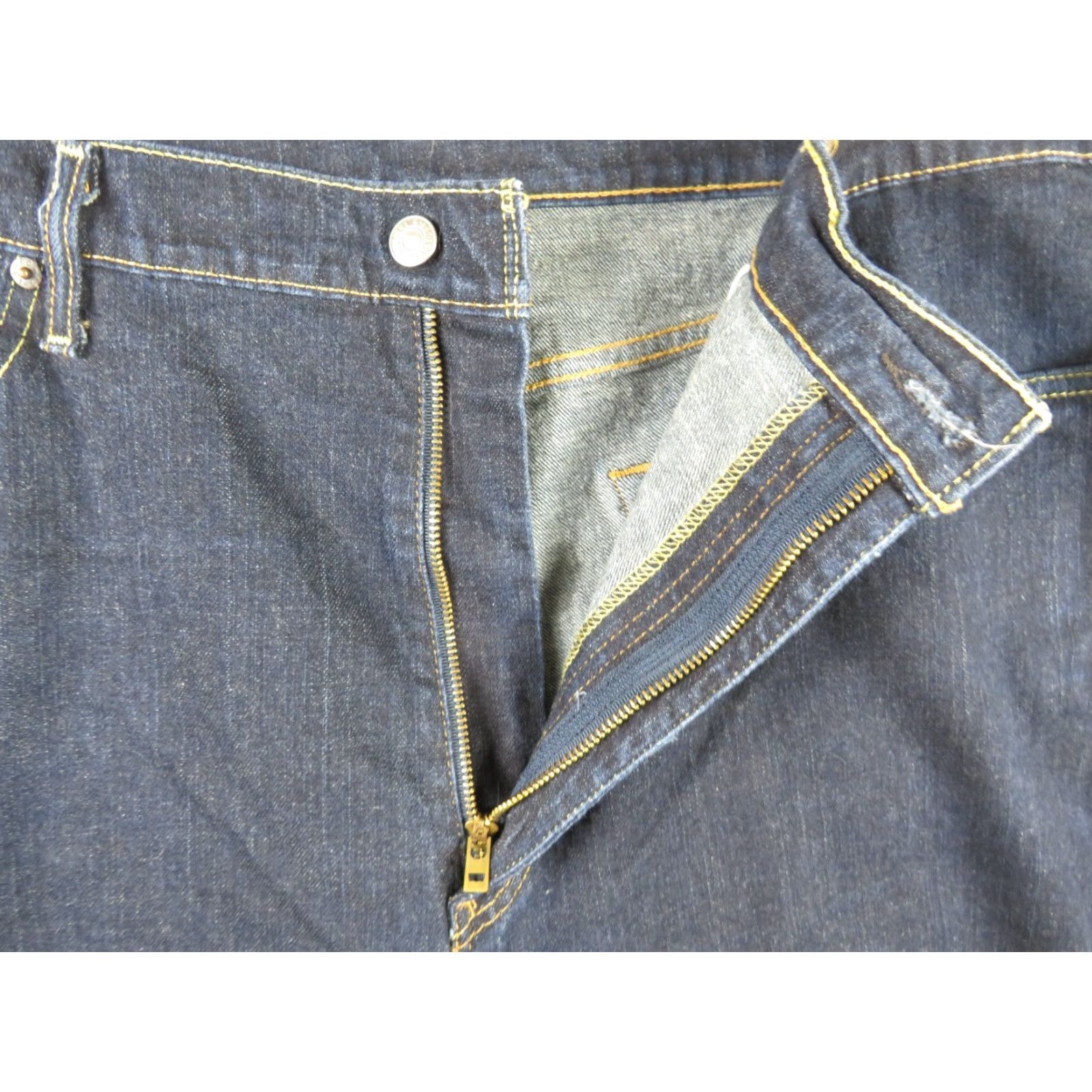 Levi's VINTAGE Levi's 541 Jeans Straight Unisex Adults 42 32 Blue Denim Relaxed Fit USA Size US 42 / EU 58 - 5 Thumbnail