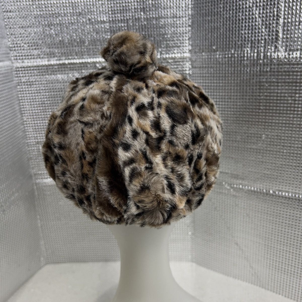 Other Leopard Design By Grevi Made in Italuly Size ONE SIZE - 3 Thumbnail