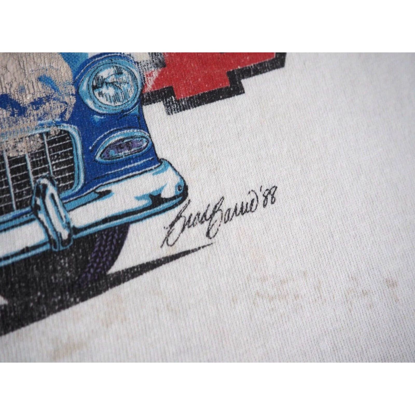 Vintage VINTAGE Chevrolet Street Distress USA Tee T-Shirt L White 1980s Graphic Tee Men Size US L / EU 52-54 / 3 - 6 Thumbnail