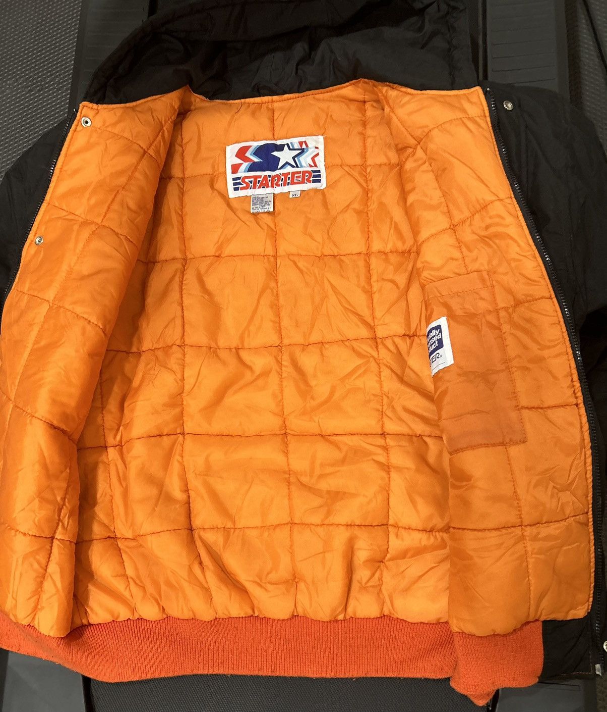 Starter Vtg bengals NFL starter puffer jacket spellout down 90s Size US XL / EU 56 / 4 - 5 Thumbnail