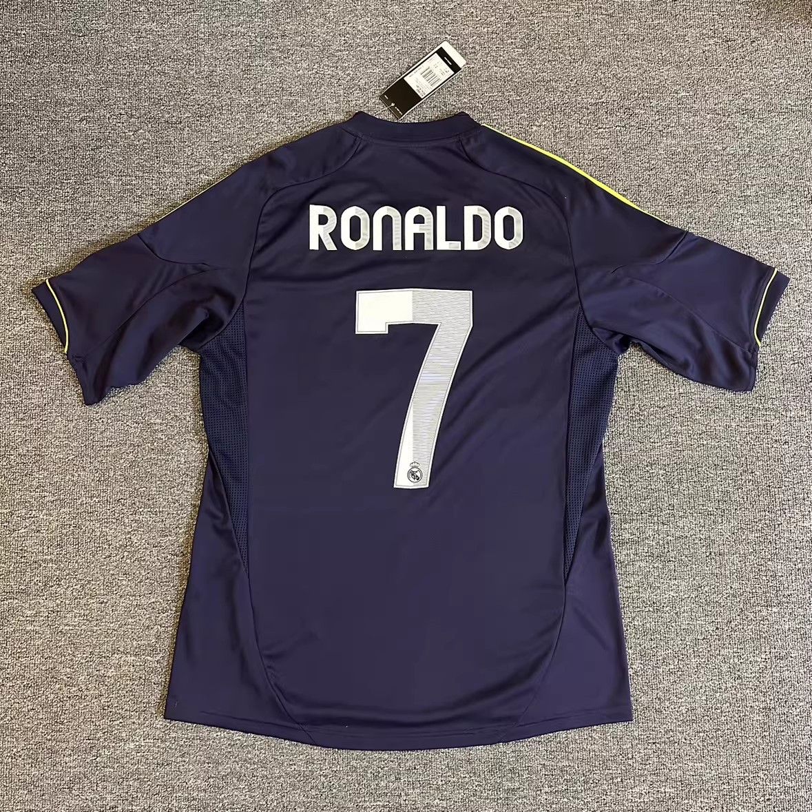 Other 2012 2013 Real Madrid #7 C Ronaldo Jersey Size US XXL / EU 58 / 5 - 1 Thumbnail