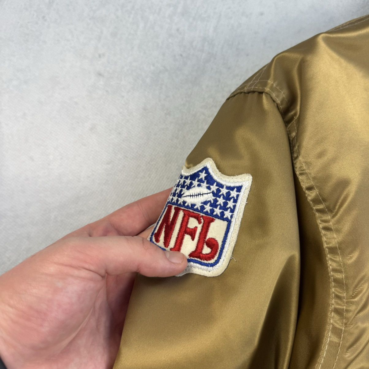 NFL × Starter × Vintage 80s STARTER SAN FRANCISCO 49ers NFL SATIN BOMBER JACKET Sz M Size US M / EU 48-50 / 2 - 7 Thumbnail