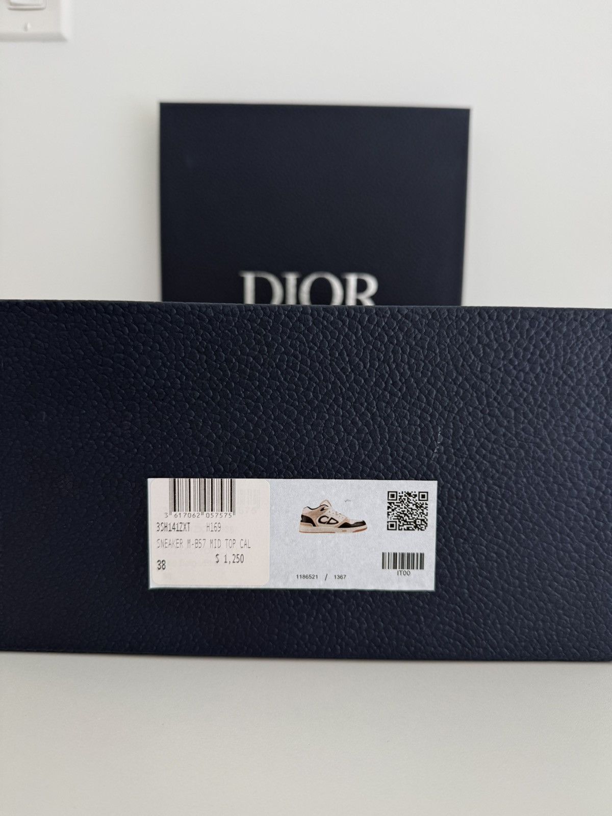 Dior Dior B57 Mid Top Sneaker Size US 5.5 / EU 38 - 10 Thumbnail