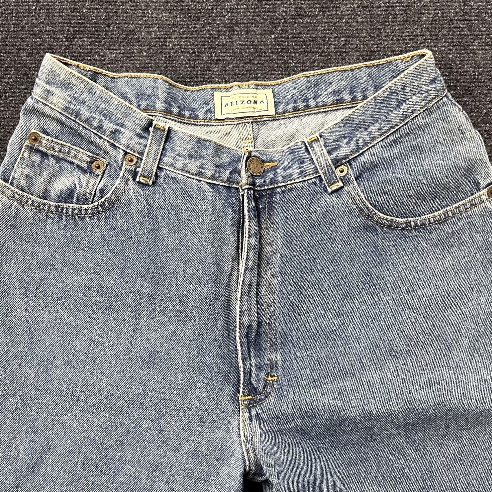 Vintage VINTAGE Arizona Jean Company Jeans Juniors 11 Light Wash Tapered Mom Denim Size 32" / US 10 / IT 46 - 3 Thumbnail