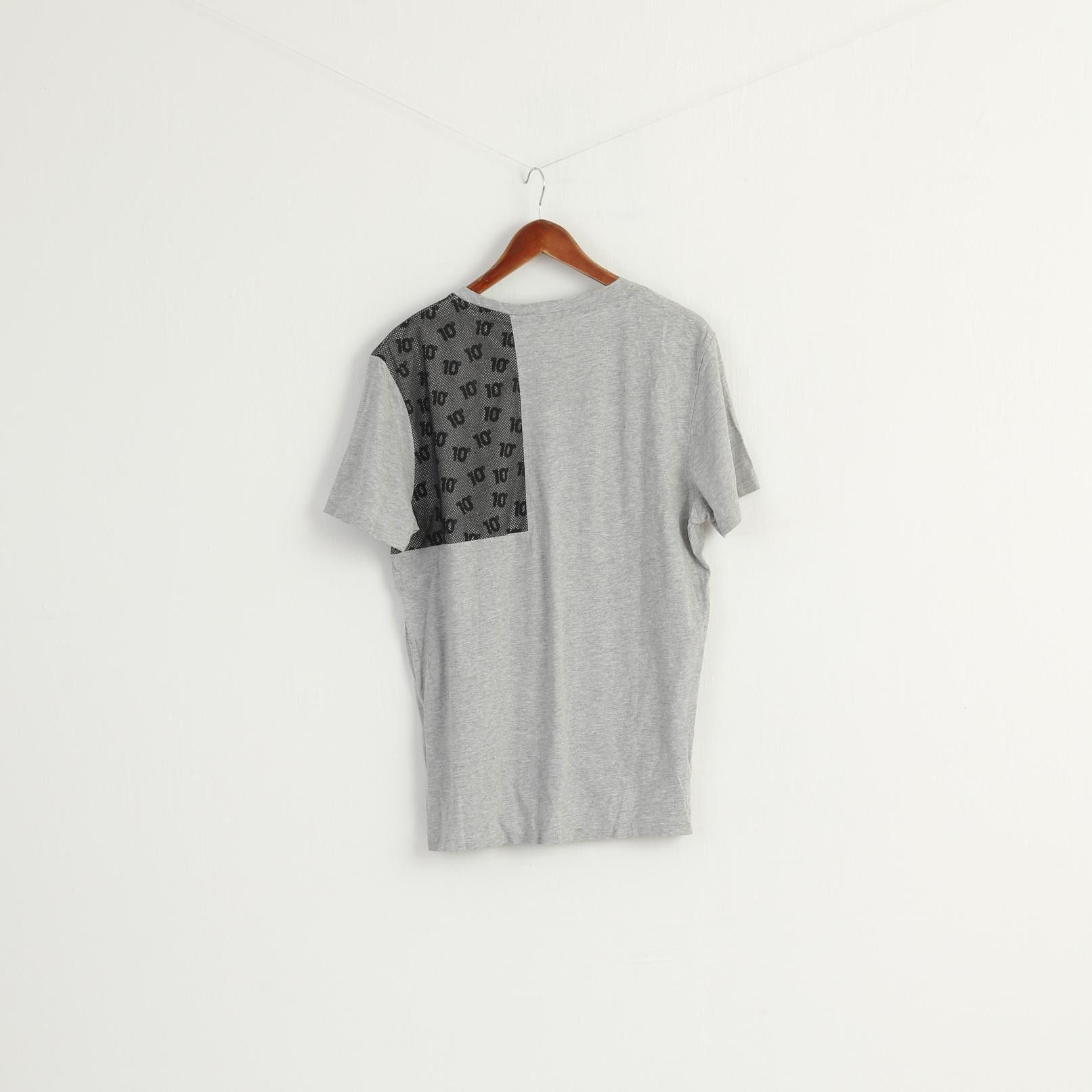 Vintage 10 Men L 52/54 Shirt Grey Cotton Crew Neck 7978 Size US L / EU 52-54 / 3 - 6 Thumbnail
