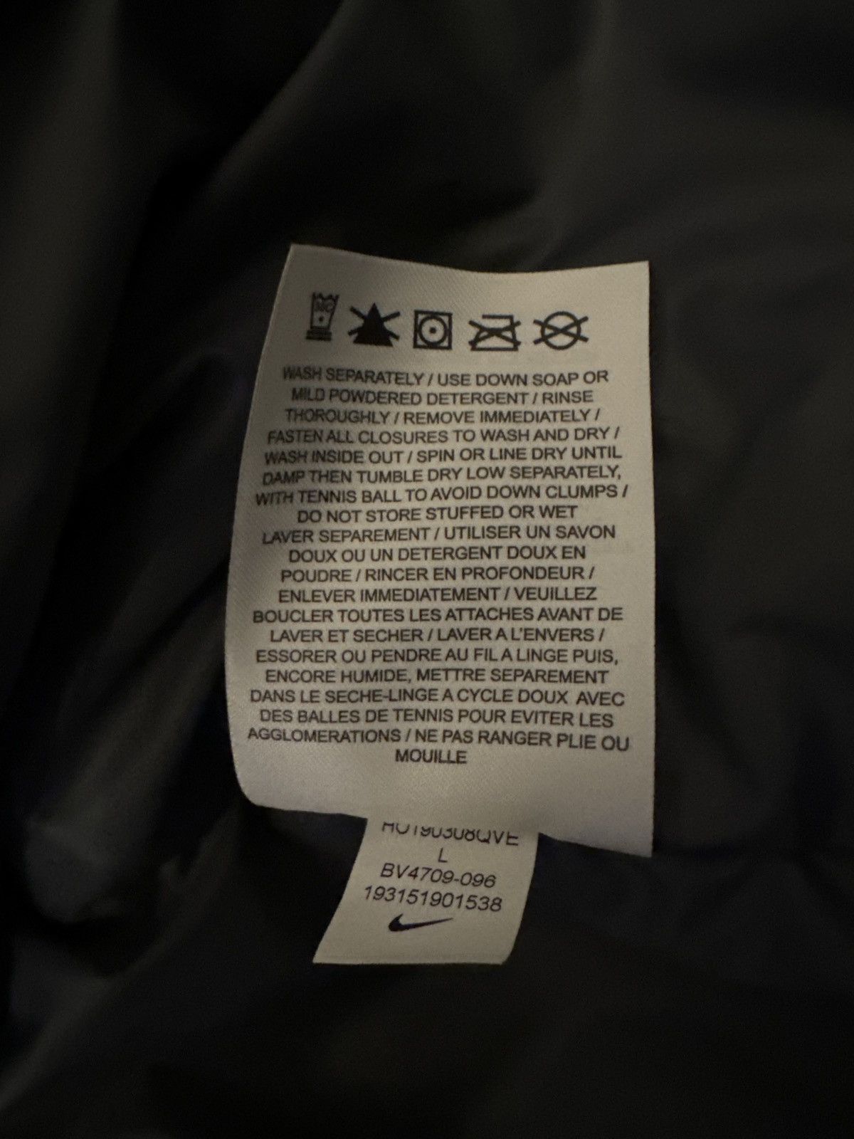 Nike Nike Down Fill Jacket Size US L / EU 52-54 / 3 - 6 Thumbnail