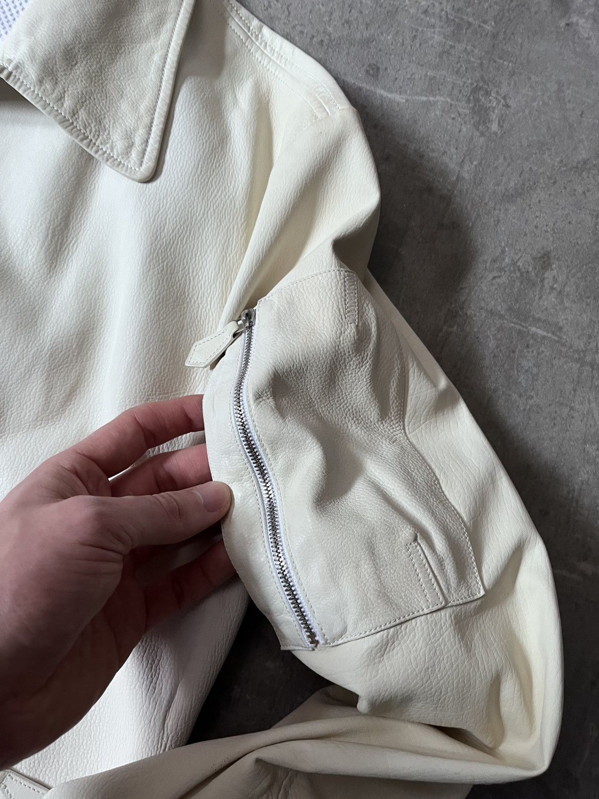 Hermes Hermes white leather jacket very light Size US L / EU 52-54 / 3 - 10 Thumbnail
