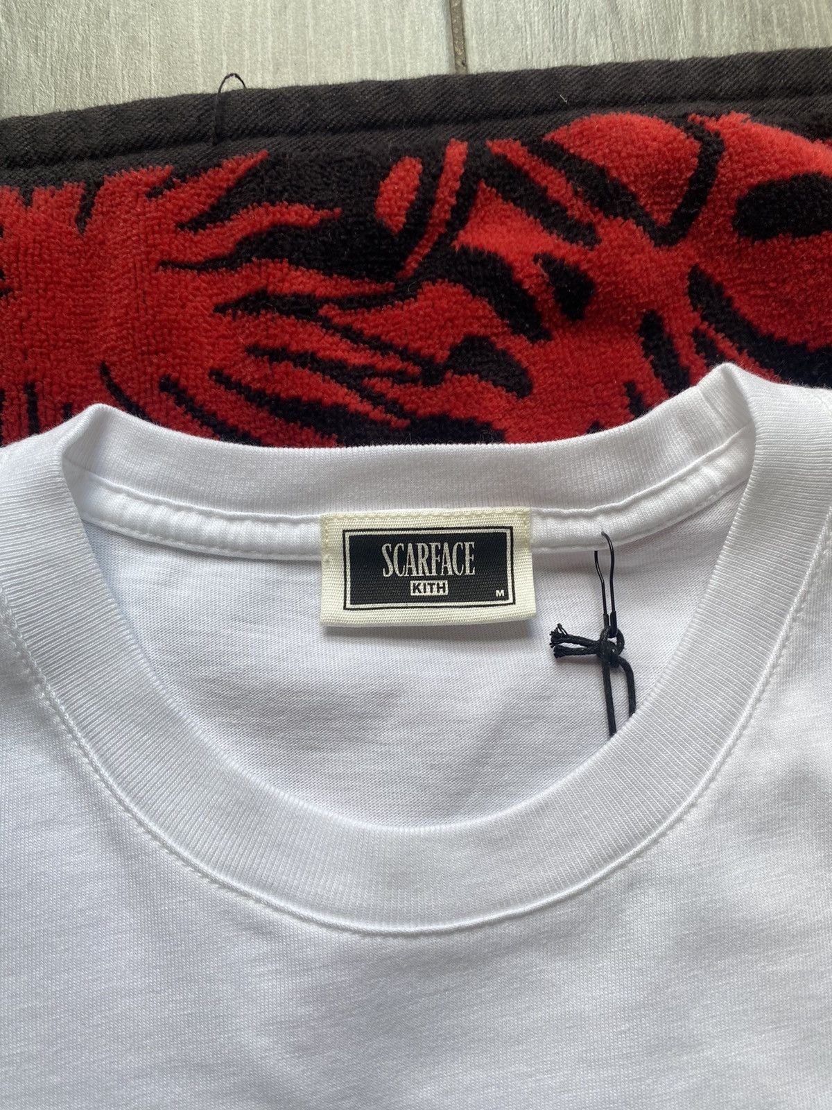 Kith Kith Scarface Tony Fountain Tee Medium Size US M / EU 48-50 / 2 - 3 Thumbnail