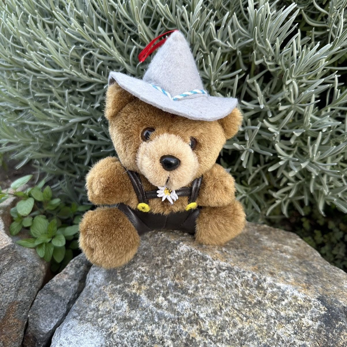 Medicom Toy Vintage Teddy Bear Octoberfest Toy Germanic Y2K Humor Beer Size ONE SIZE - 2 Thumbnail