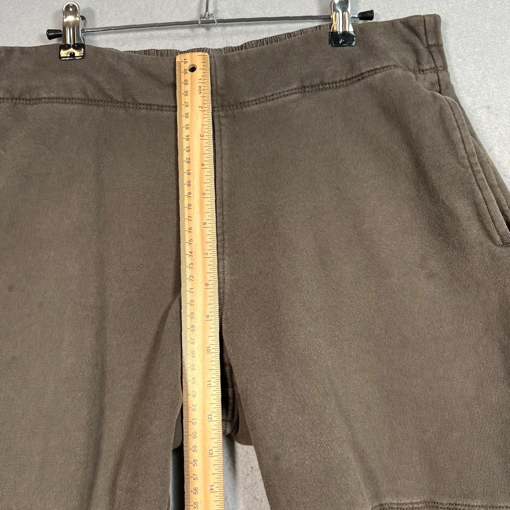 Uniqlo VINTAGE Uniqlo Lemaire Jogger Sweatpants Adult Medium Brown Ankle Zip Mens Sweatpants 90s/2000s Style Gender: Mens Size US 31 - 6 Thumbnail