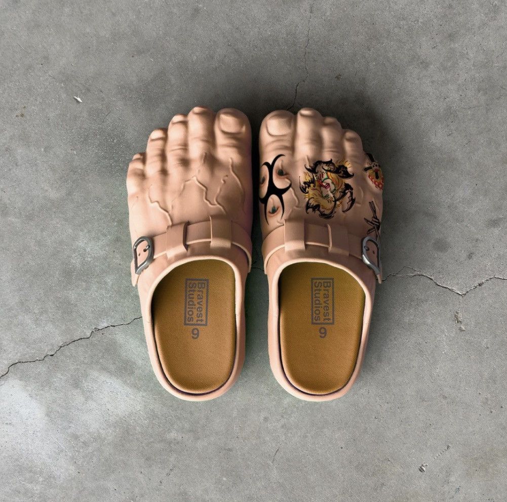 Bravest Studios Bravest Studios Tattoo Foot Clog Size US 12 / EU 45 - 2 Thumbnail