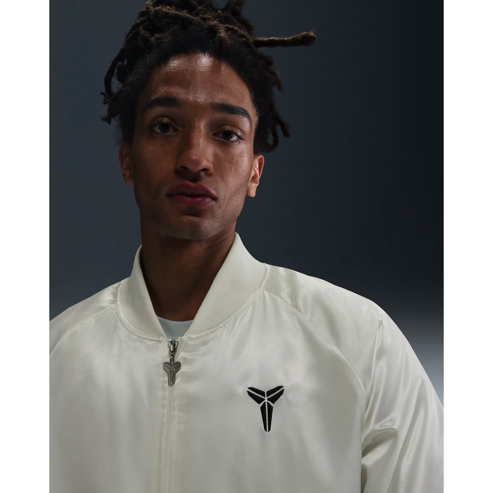 Nike Nike Kobe Year of Mamba THERMA-FIT Insulated Jacket Sail XL Size US XL / EU 56 / 4 - 4 Thumbnail