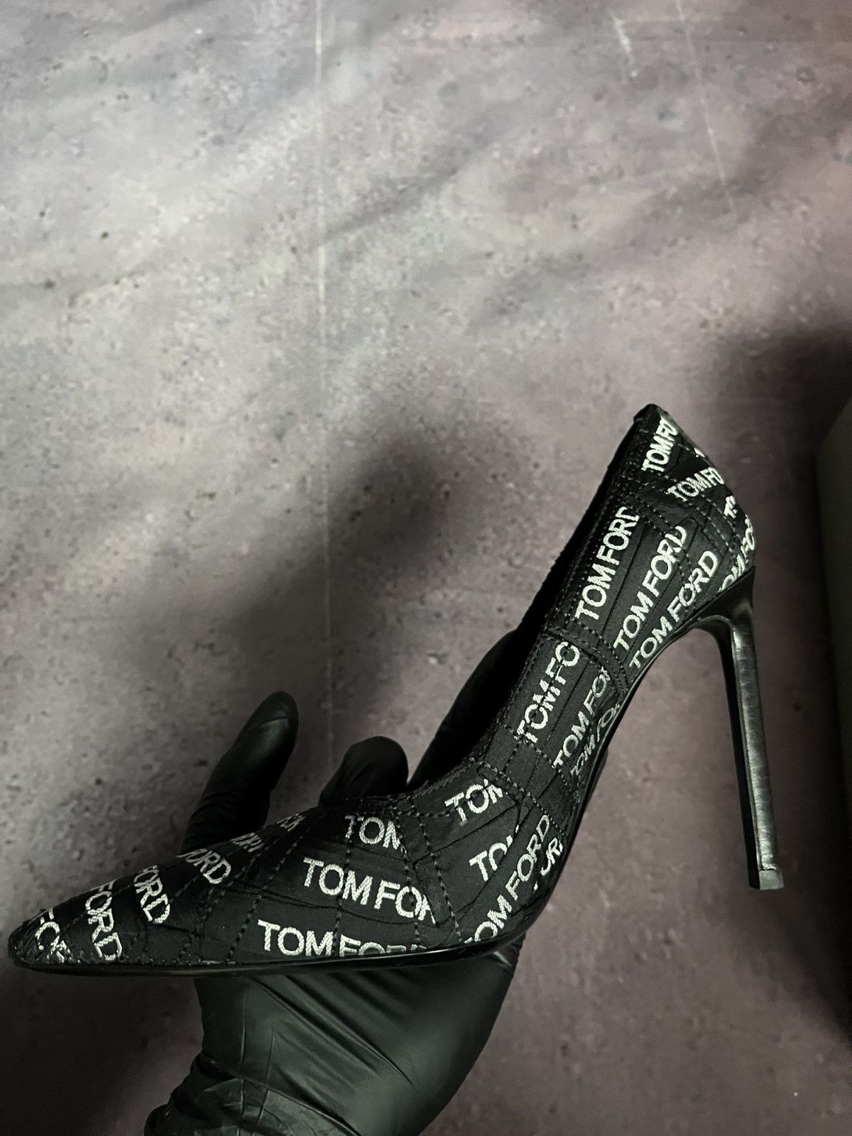 Tom Ford Tom Ford Label Covered T Screw Pointed Toe Size US 6.5 / IT 36.5 - 15 Thumbnail