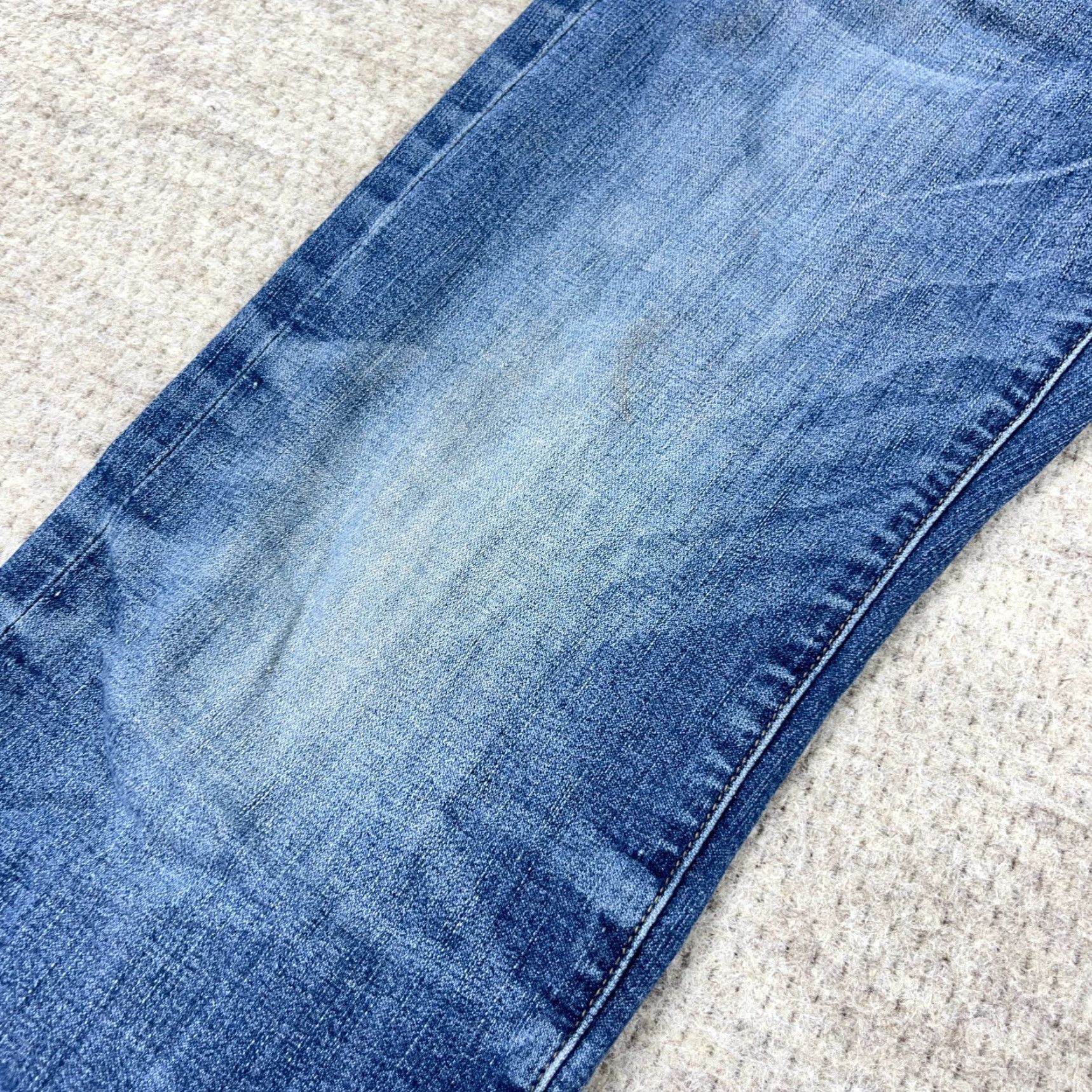 American Eagle Outfitters American Eagle Jeans Men 29x30 Regular Straight Blue 5-Pocket Denim Modern Classic (Medium Wash) Mens Size US 29 - 5 Thumbnail