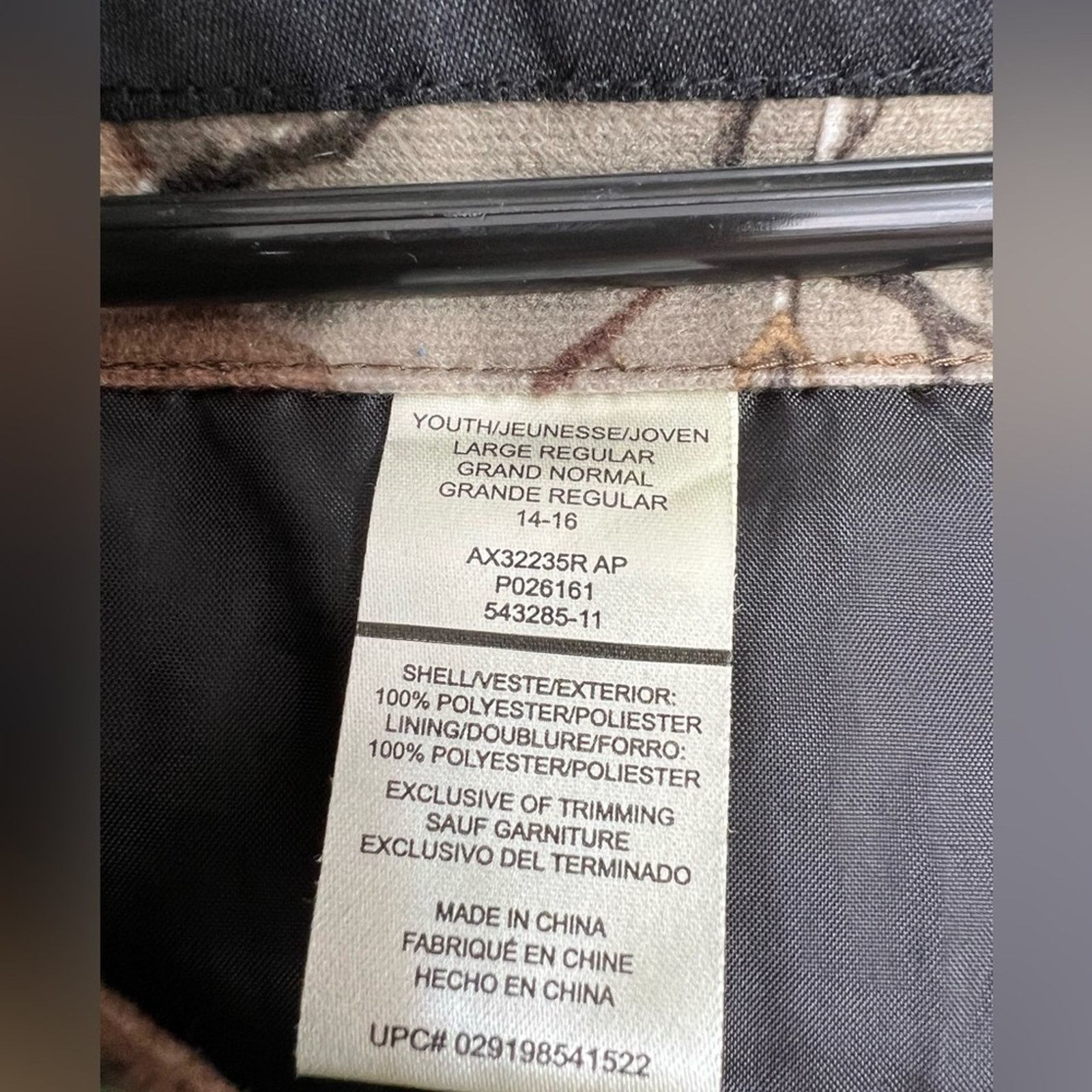 Other NWOT 10X Jacket YOUTH L Camo Realtree Vented Lightweight Size US S / EU 44-46 / 1 - 6 Thumbnail