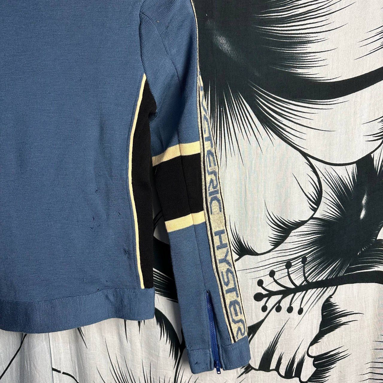 Hysteric Glamour Vintage 90s Hysteric Glamour Zip Up Sweater Size US XS / EU 42 / 0 - 5 Thumbnail