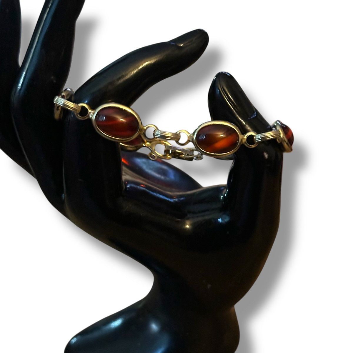 Other × Vintage Vintage Sarah Coventry gold tone Wood Nymph bracelet Size ONE SIZE - 3 Thumbnail