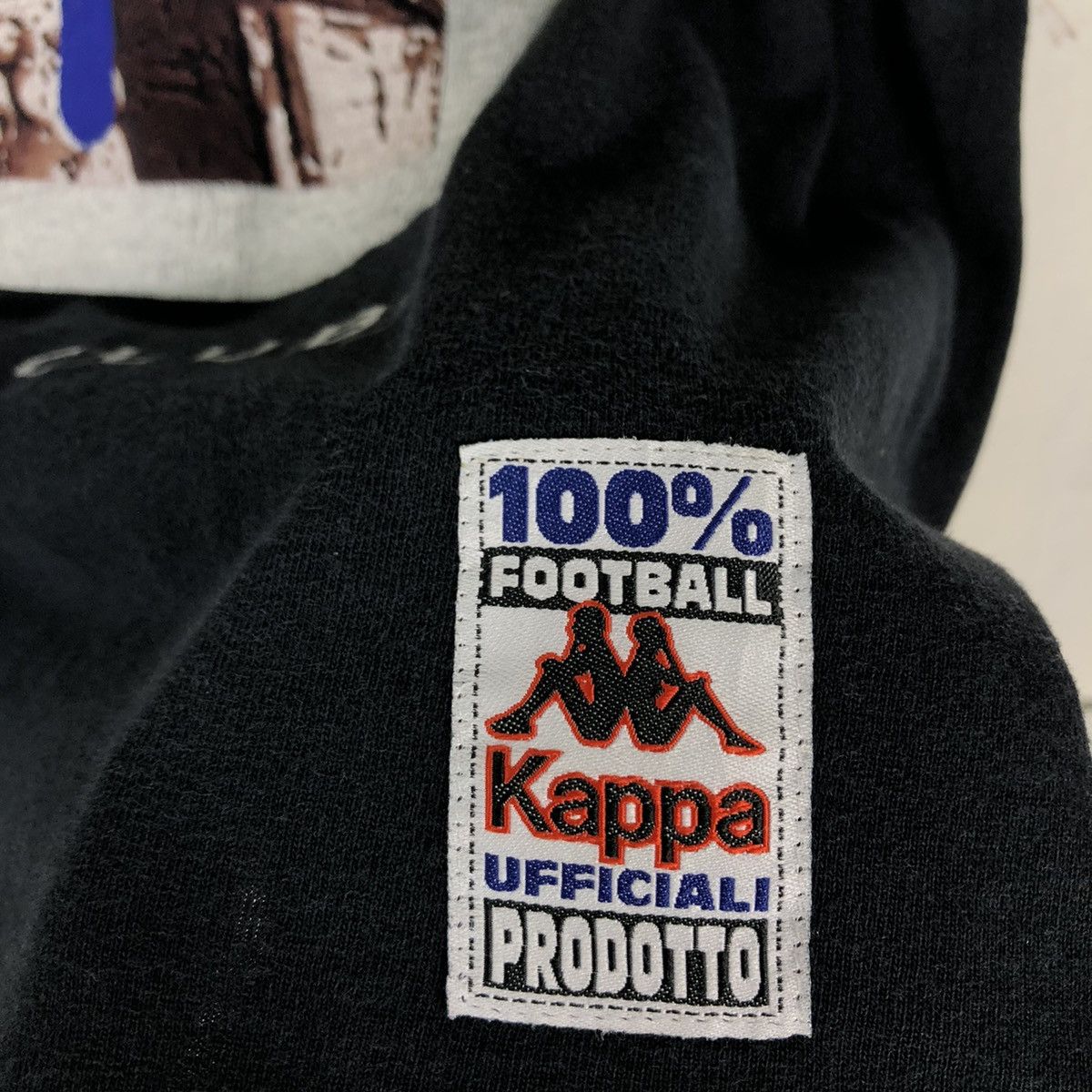 Japanese Brand 🔥90’s Vintage Kappa Juventus Football Team Big Logo T-Shirt Size US M / EU 48-50 / 2 - 9 Thumbnail