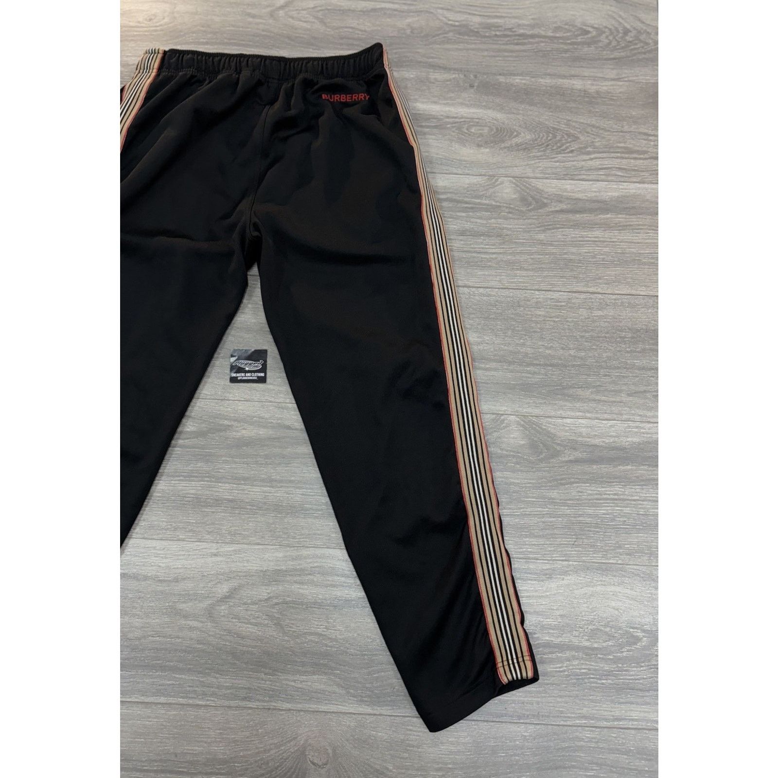 Burberry Burberry Striped Track Suit ' Black ' | EXCELLENT! Size US L / EU 52-54 / 3 - 17 Thumbnail