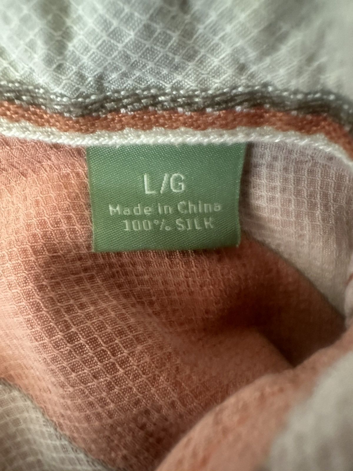 Tommy Bahama Men’s used Tommy Bahama size L Large button Size US L / EU 52-54 / 3 - 2 Thumbnail