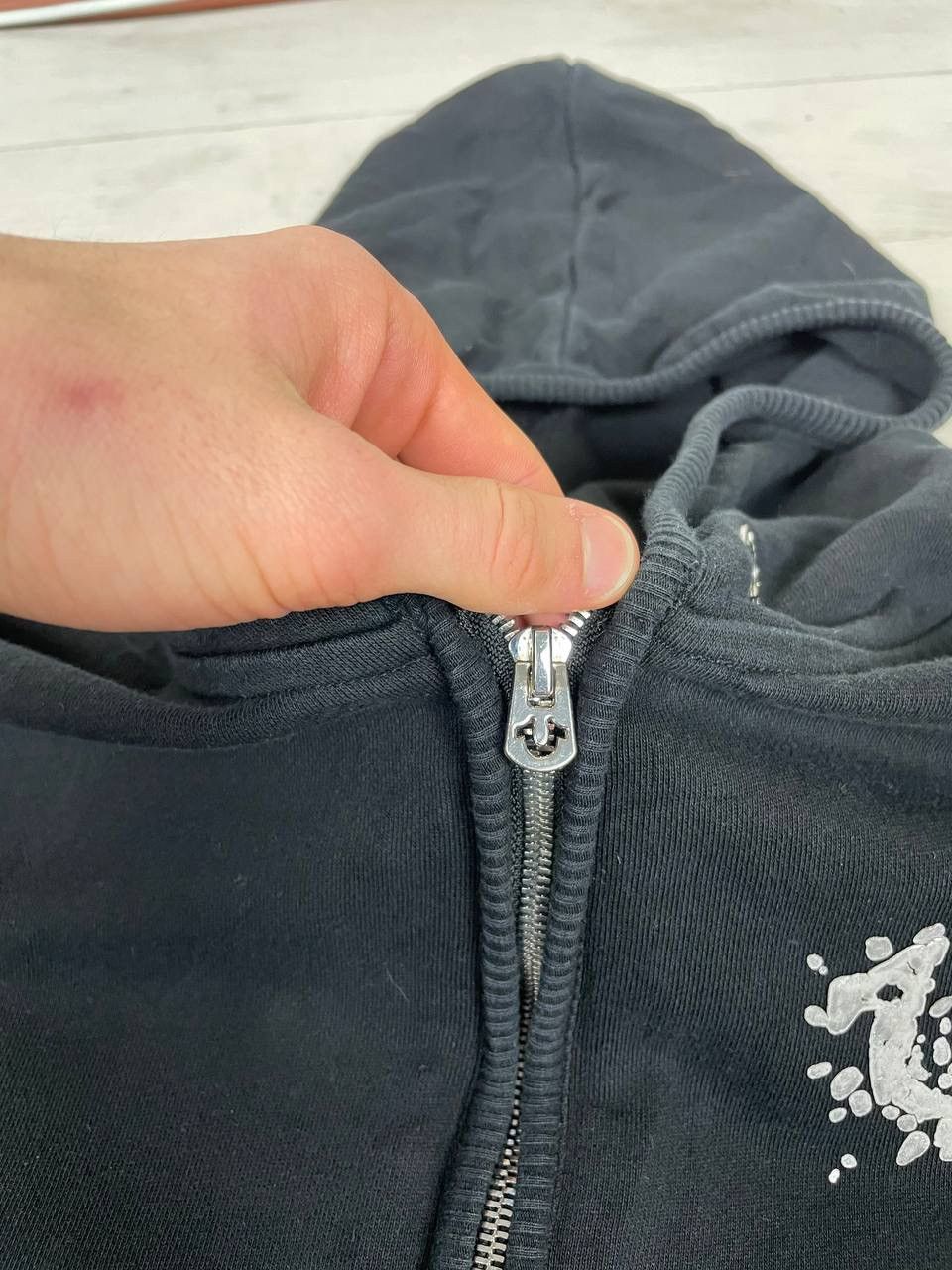 True Religion Vintage True Religion Big Logo Hoodie Zip Up Japan Size US M / EU 48-50 / 2 - 9 Thumbnail