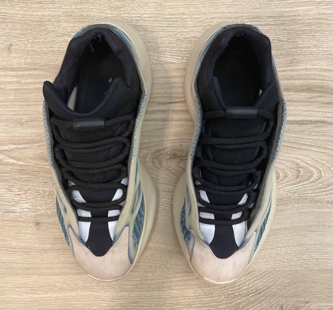 Adidas Yeezy 700 Size US 7 / EU 40 - 6 Thumbnail