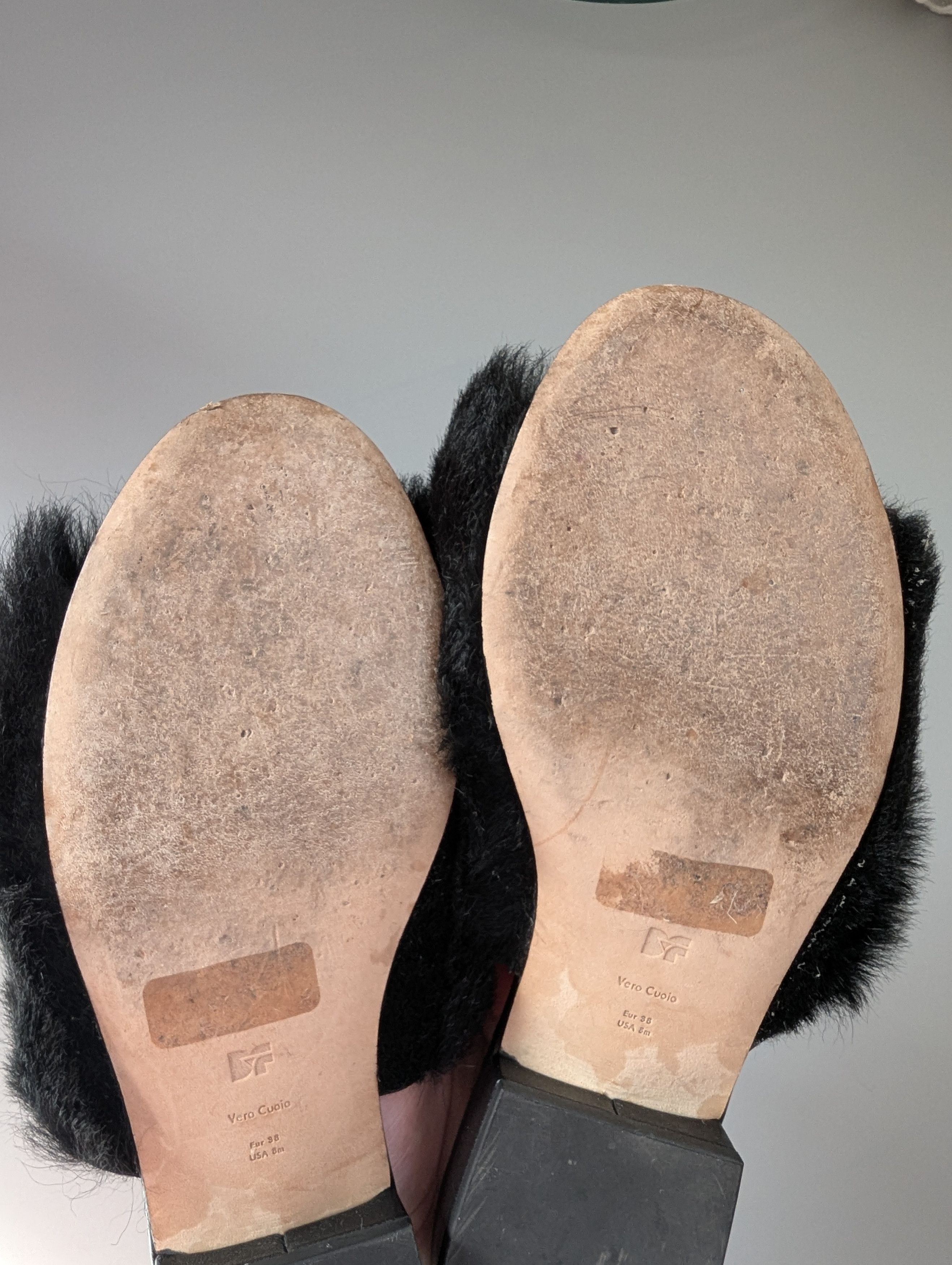 Diane von Furstenberg × Japanese Brand Diane Von Furstenberg Santi shearling slides - black Size US 8 / IT 38 - 6 Thumbnail