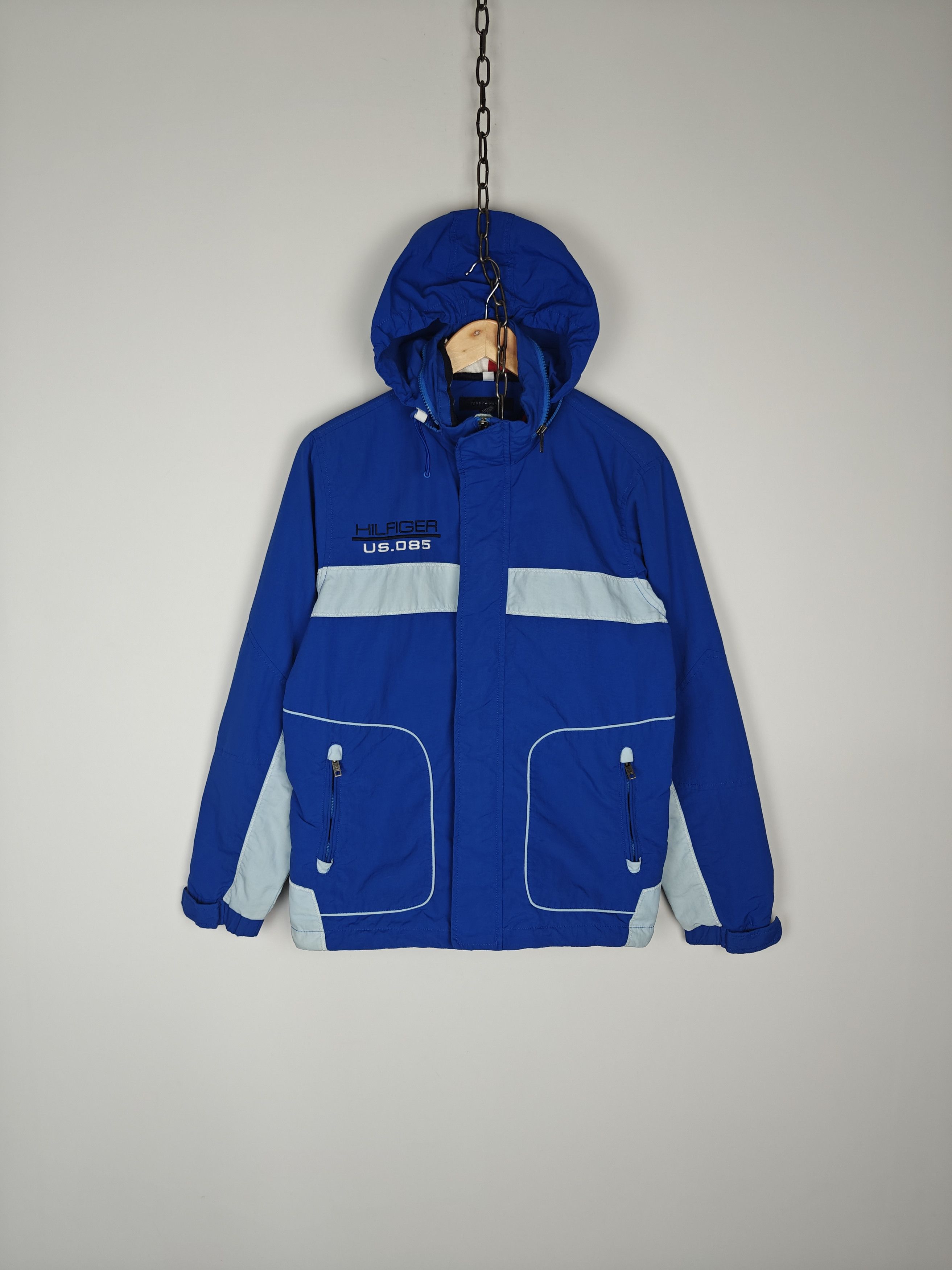 Tommy Hilfiger Tommy Hilfiger Jacket Zip Hooded Blue size M Size US M / EU 48-50 / 2 - 1 Thumbnail