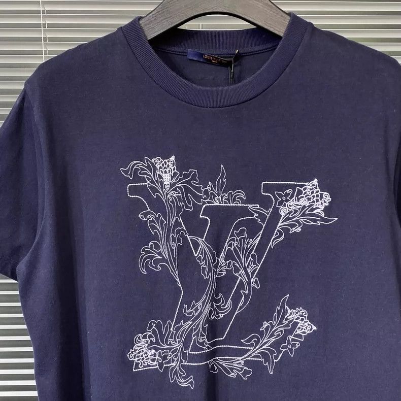 Louis Vuitton LOUIS VUITTON Flower embroidery logo short sleeves 2504-Nex Size US L / EU 52-54 / 3 - 3 Thumbnail