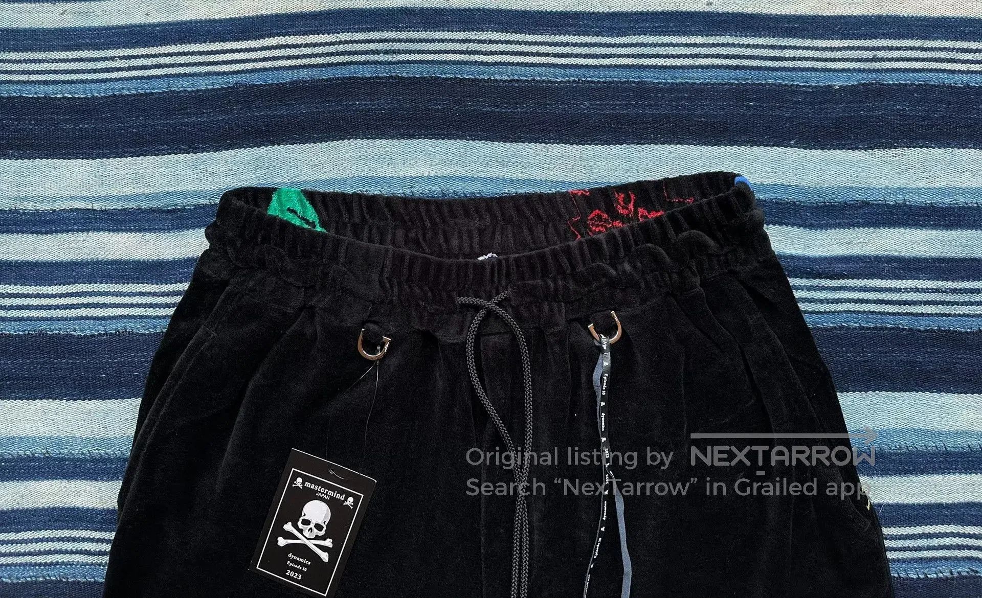 Other mastermind japan velvet skull graffiti shorts. Size US 28 / EU 44 - 8 Thumbnail