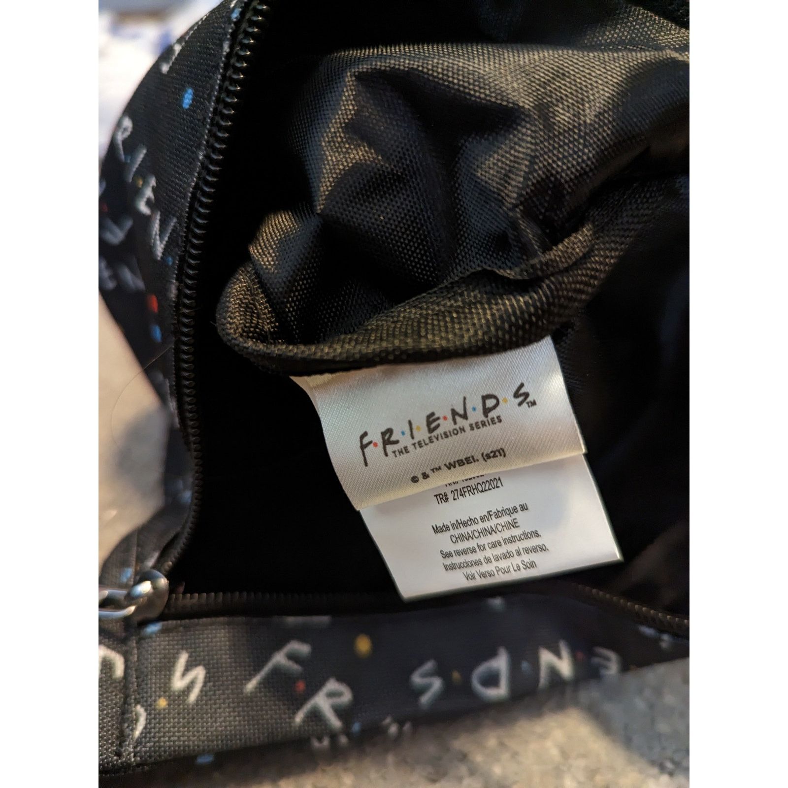 Other FRIENDS Black Logo Adjustable Zipper Fanny Pack Bum Bag NEW Size ONE SIZE - 7 Thumbnail