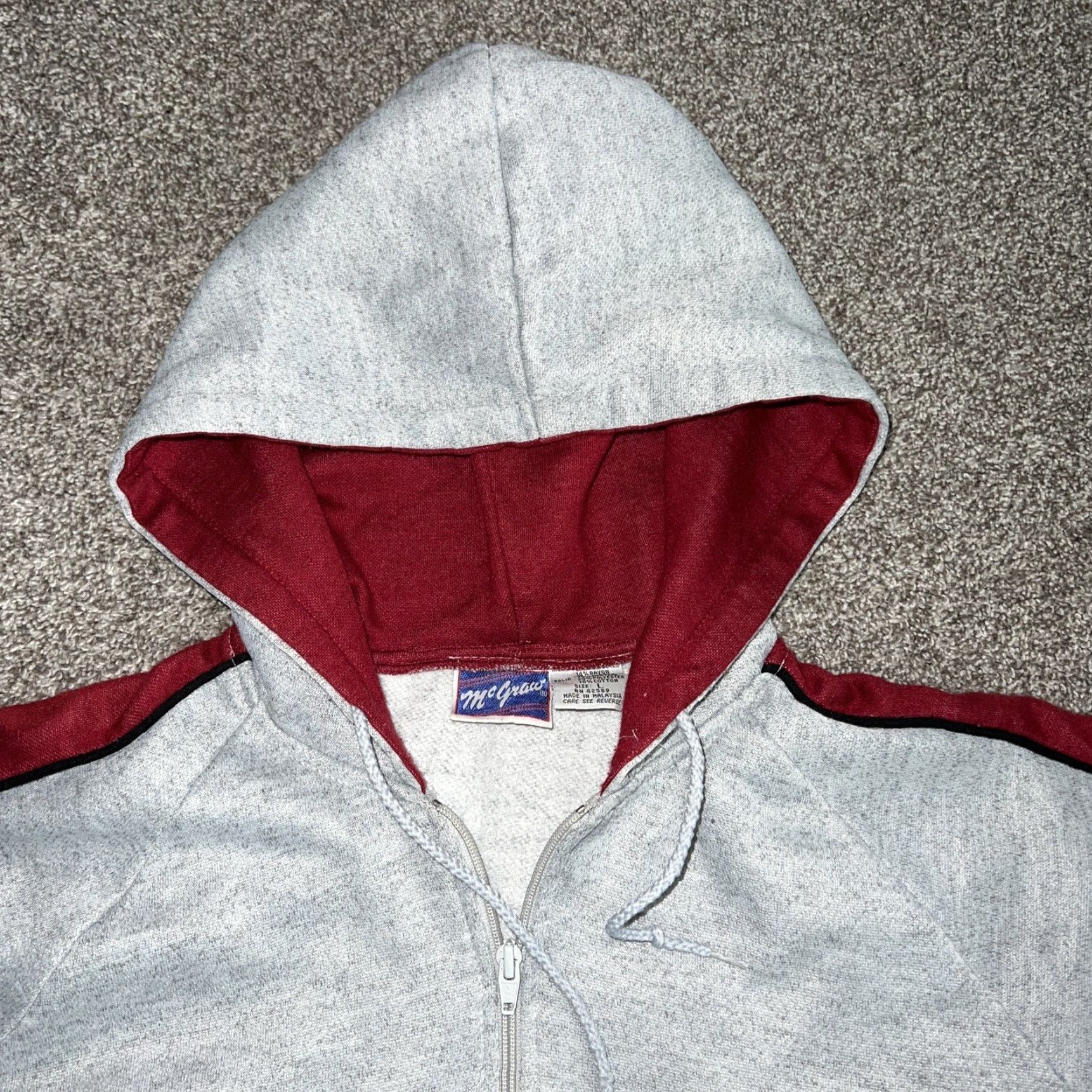 Vintage VINTAGE 1980s McGraw Gray Full Zip Hoodie Mens Size Large Pullover Size US L / EU 52-54 / 3 - 2 Thumbnail