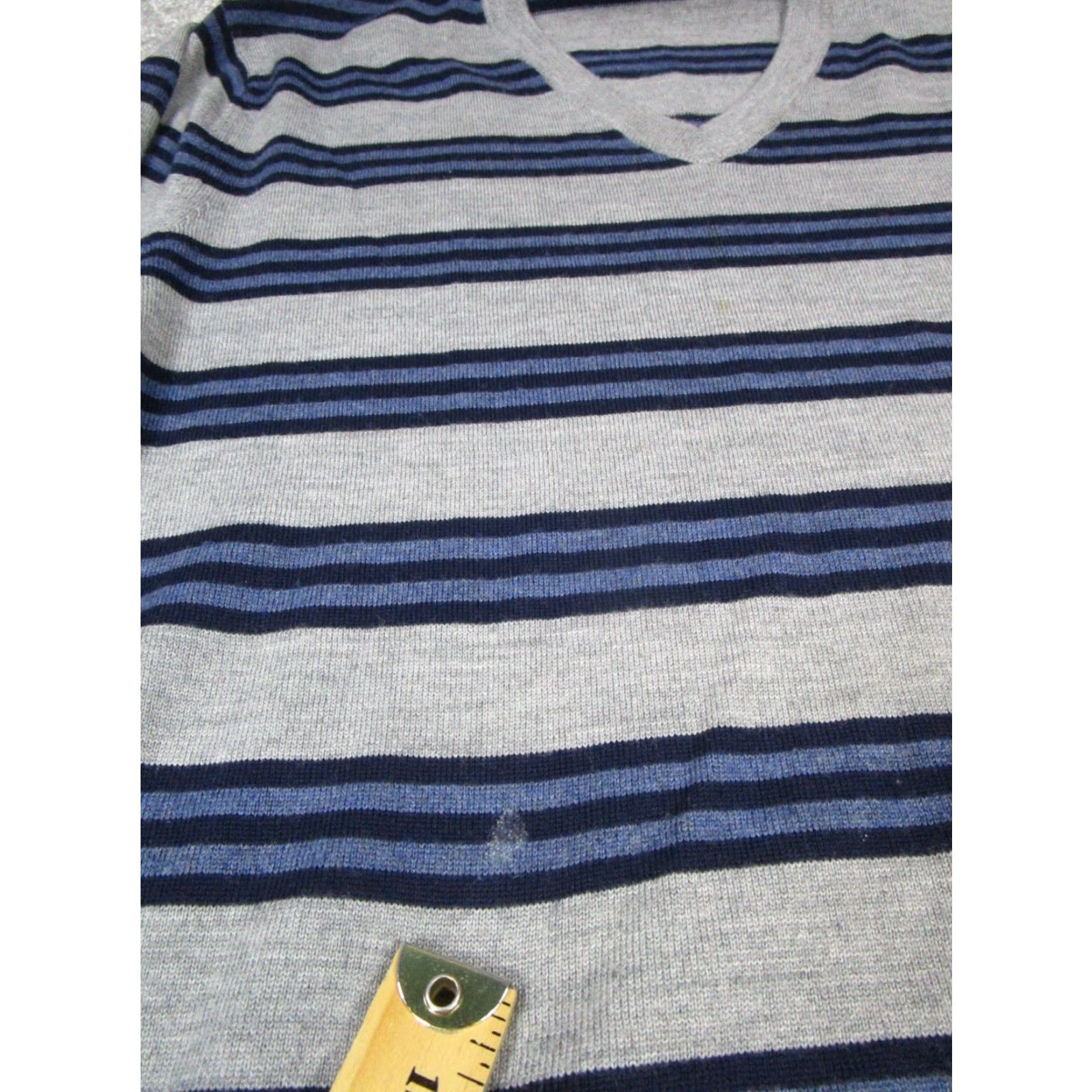 Brooks Brothers Brooks Brothers Sweater Mens XL Gray Wool Knit Pullover V-Neck Size US XL / EU 56 / 4 - 5 Thumbnail