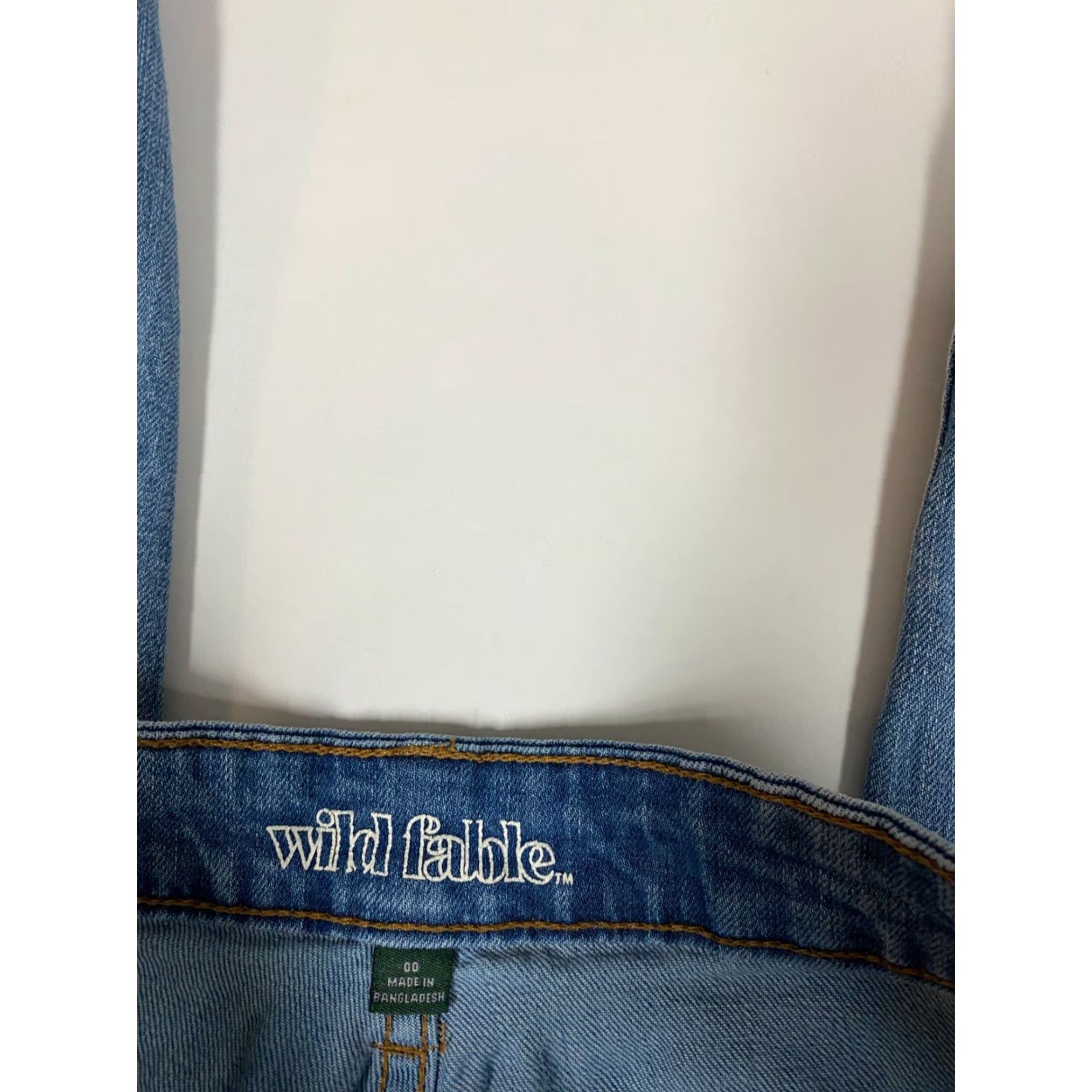 Vintage Wild Fable Jeans Womens 00 Blue Light Straight Regular Zip Pockets Cotton Knit Vintage No Size 24" / US 00 / IT 34 - 2 Thumbnail