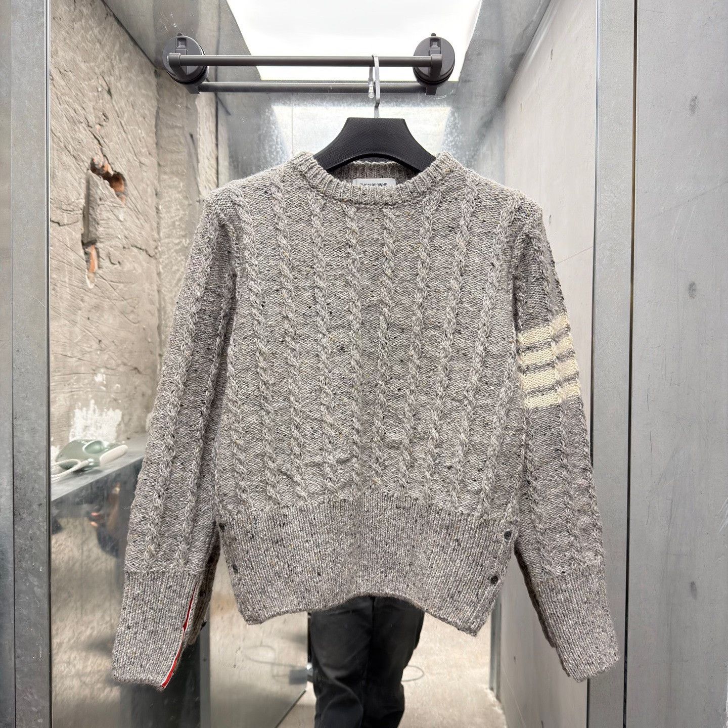 Thom Browne Thom Browne Knit Wool Brown Sweater M Men Size US M / EU 48-50 / 2 - 1 Thumbnail