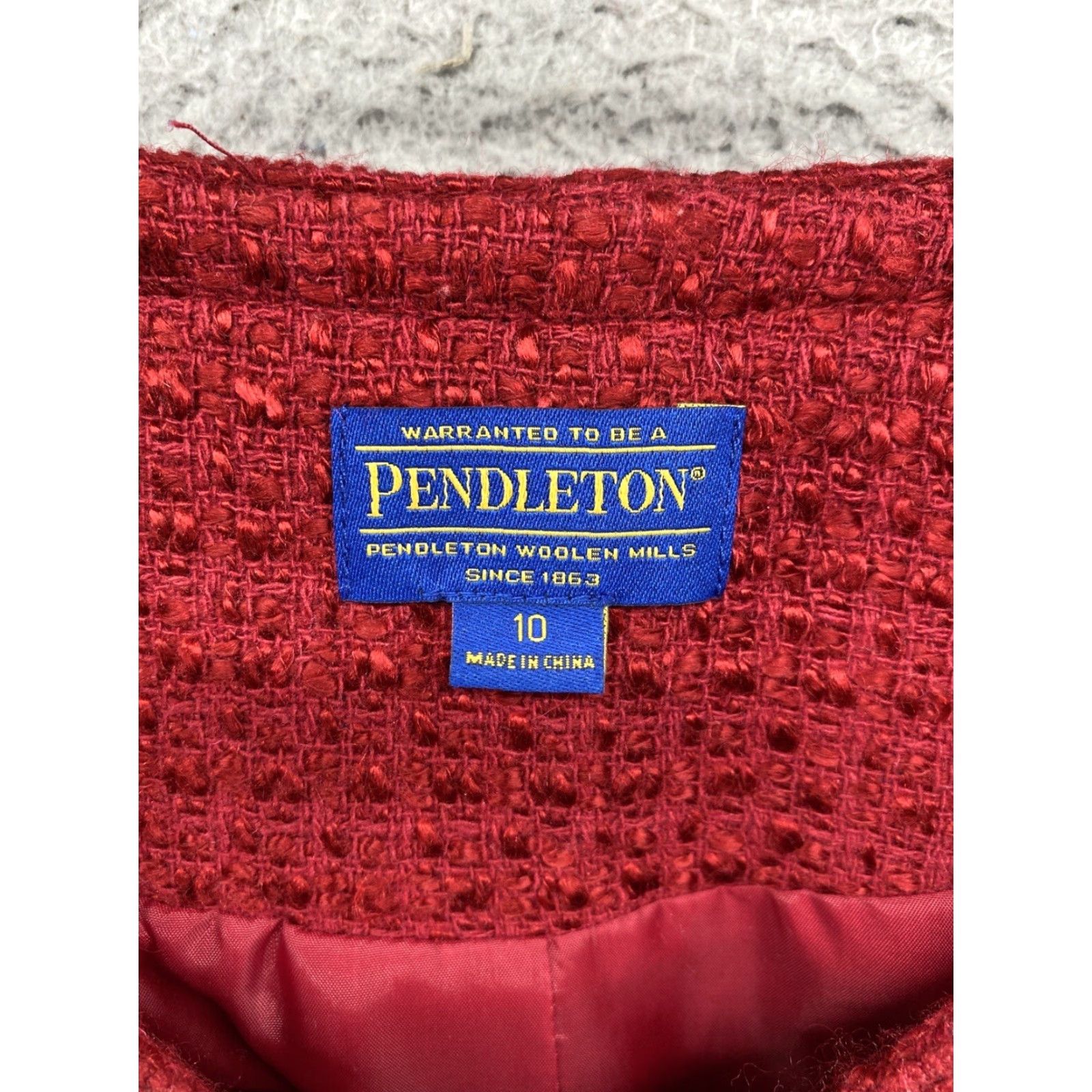 Pendleton Pendleton Blazer Jacket Women's Wool Blend Red Button Up Size 10 VTG 90s Wrapped in Color? Size L / US 10 / IT 46 - 4 Thumbnail