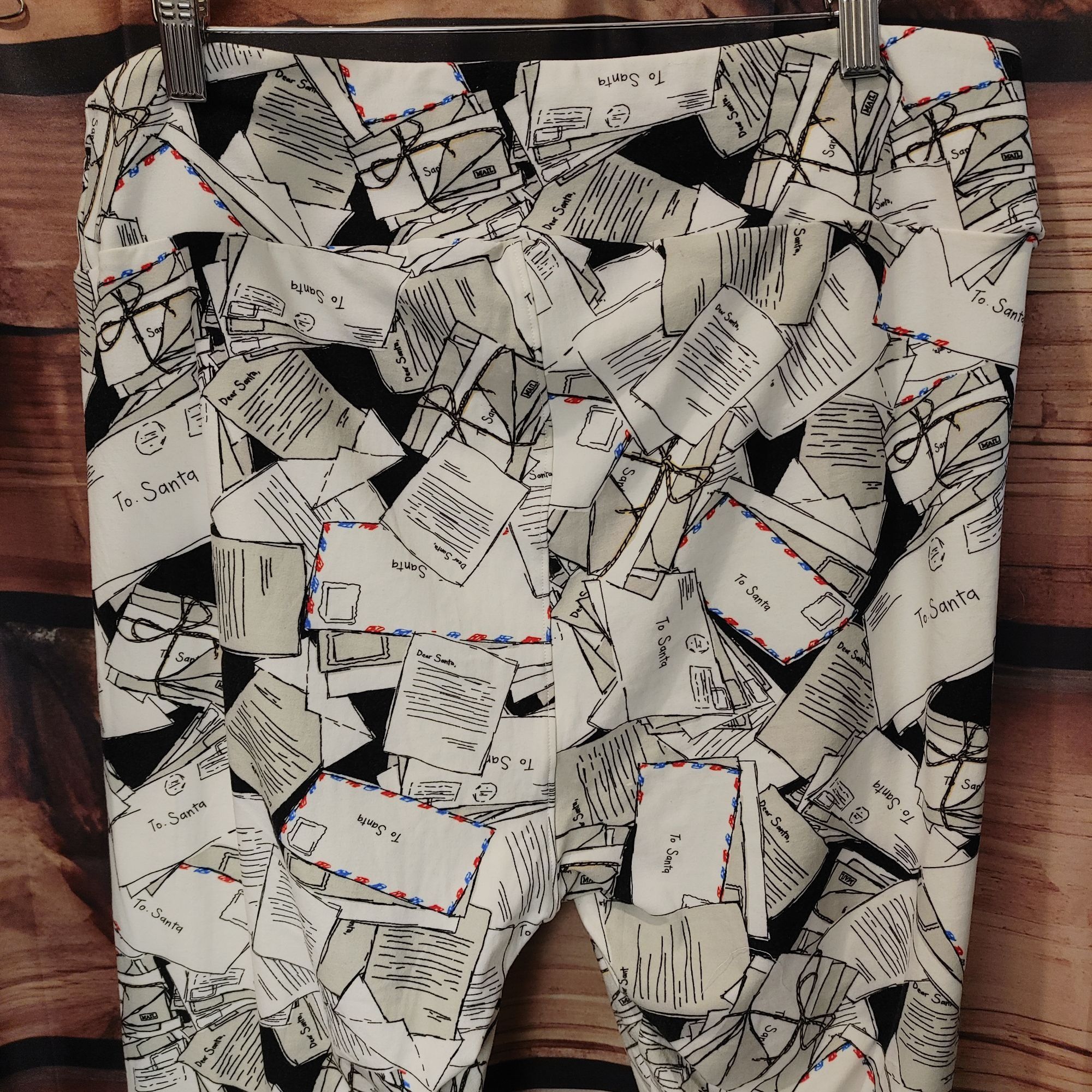 Other Lula Roe Women's White/Black Letters to Santa Leggings One S Size 30" / US 8 / IT 44 - 2 Thumbnail